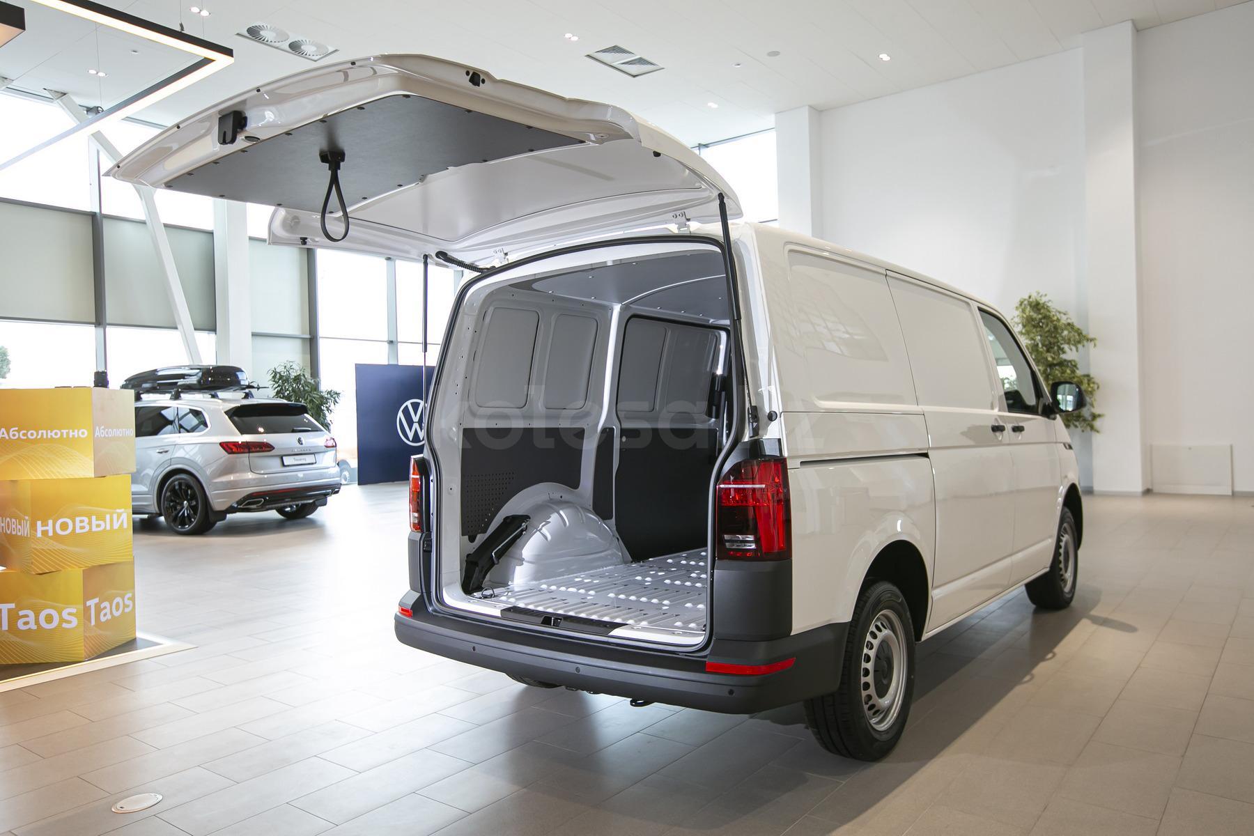 Volkswagen Transporter М 2019 - н.в. года