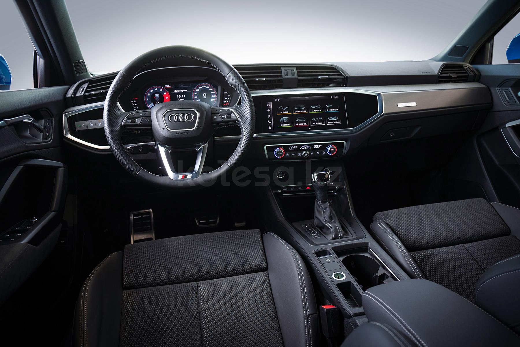 Audi Q3 Sportback SUV 2019 - н.в. года от 24 966 000 тенге