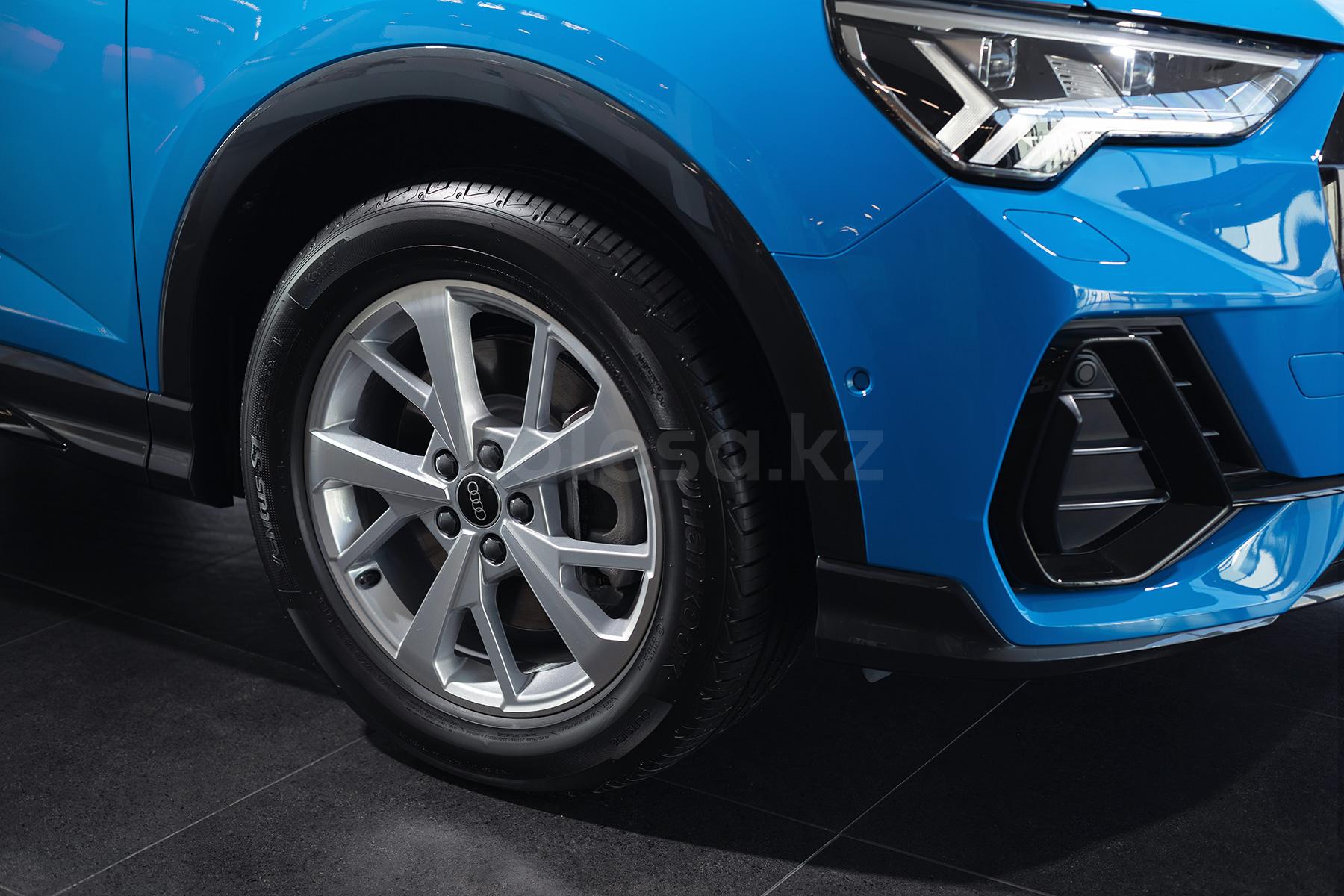 Audi Q3 Sportback SUV 2019 - н.в. года