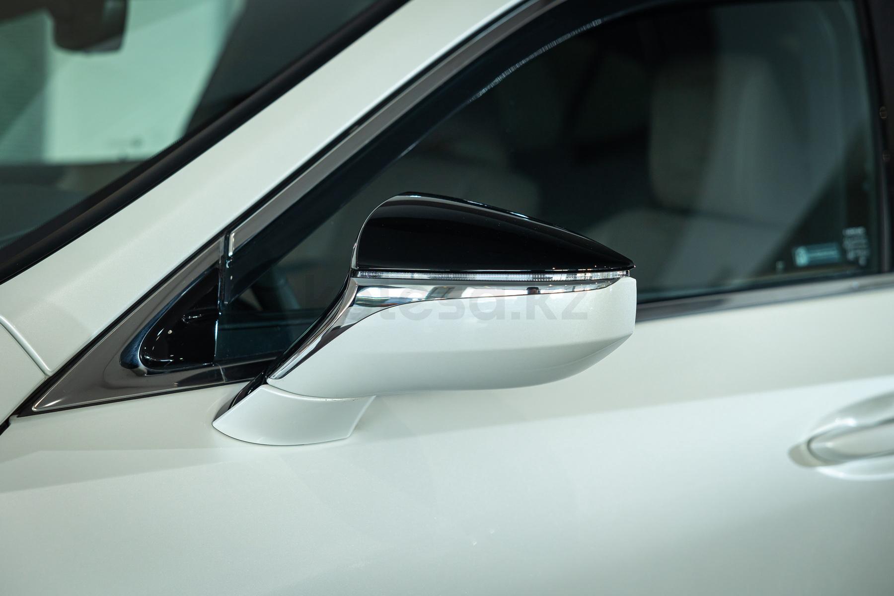 Lexus ES E 2021 - н.в. года от 31 190 000 тенге
