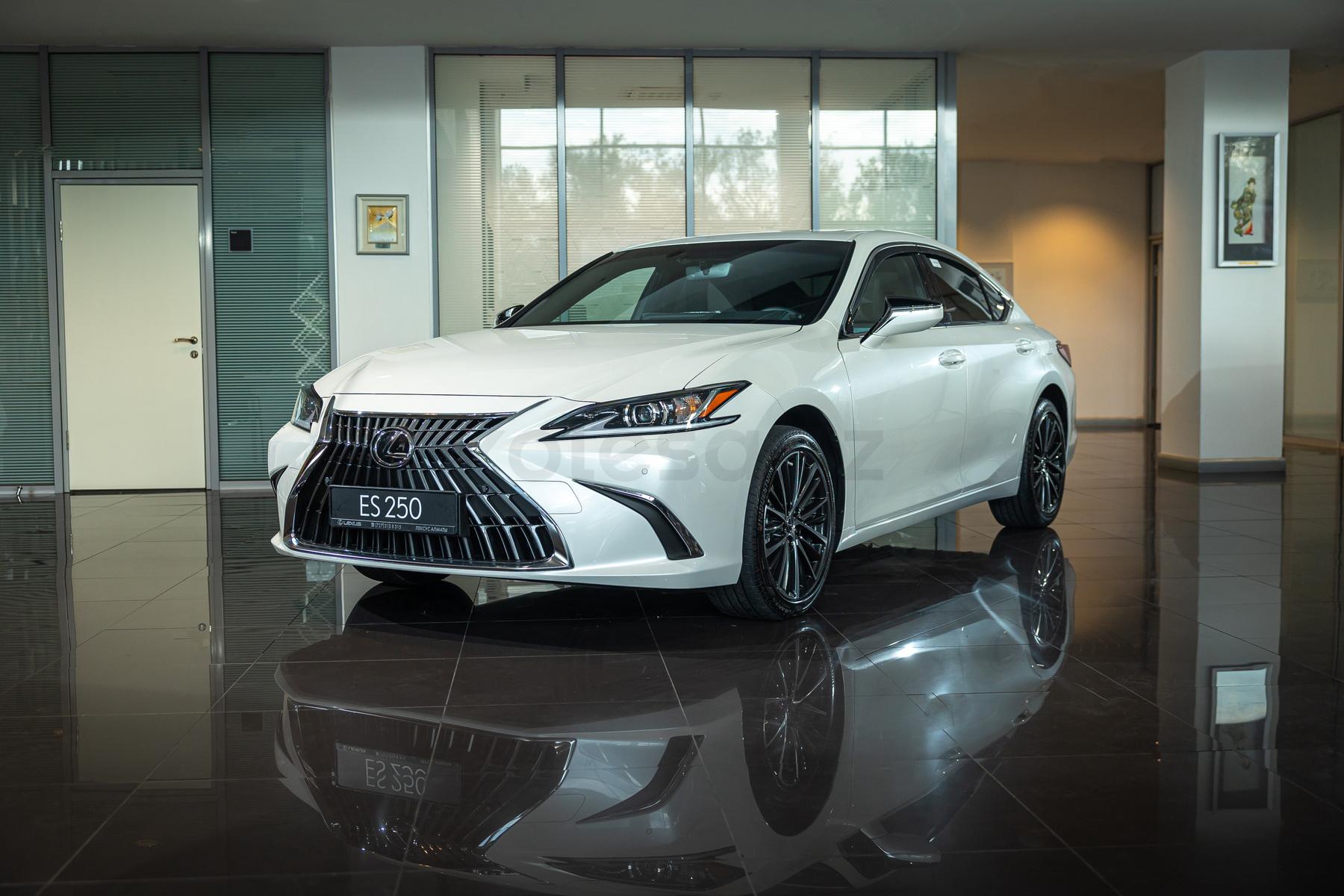 Lexus ES E 2021 - н.в. года от 31 190 000 тенге