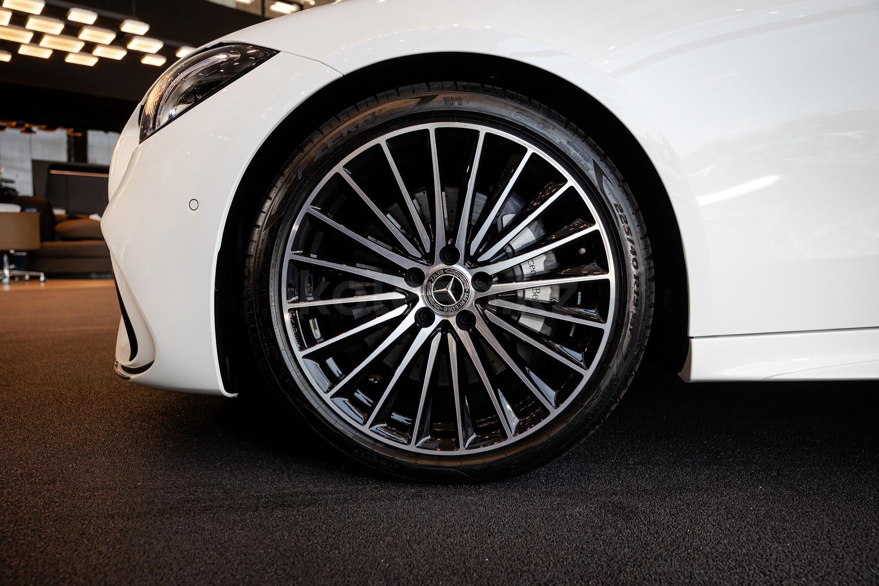 Mercedes-Benz C-Класс D 2021 - н.в. года от 30 000 000 тенге