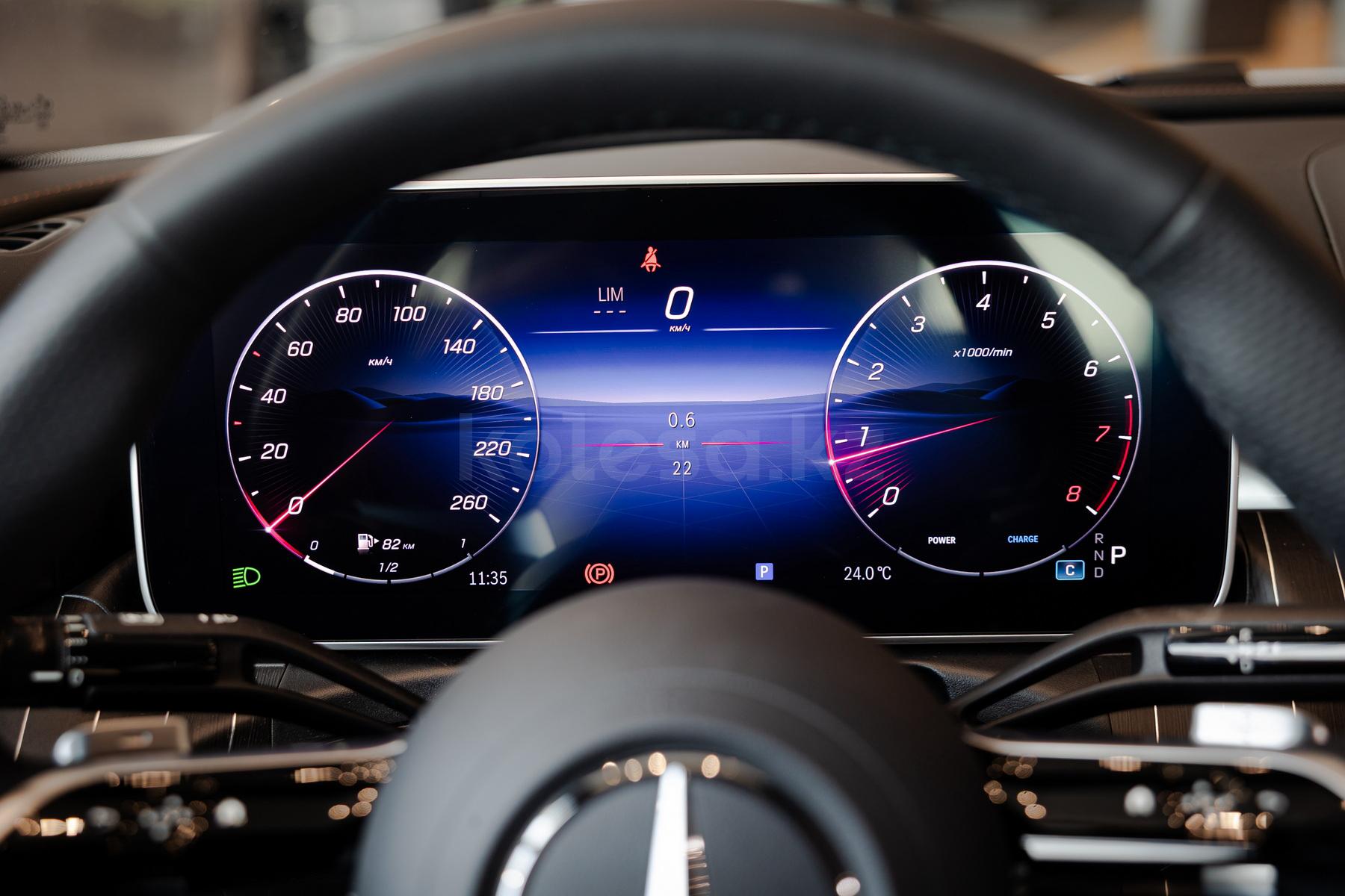 Mercedes-Benz C-Класс D 2021 - н.в. года от 30 000 000 тенге