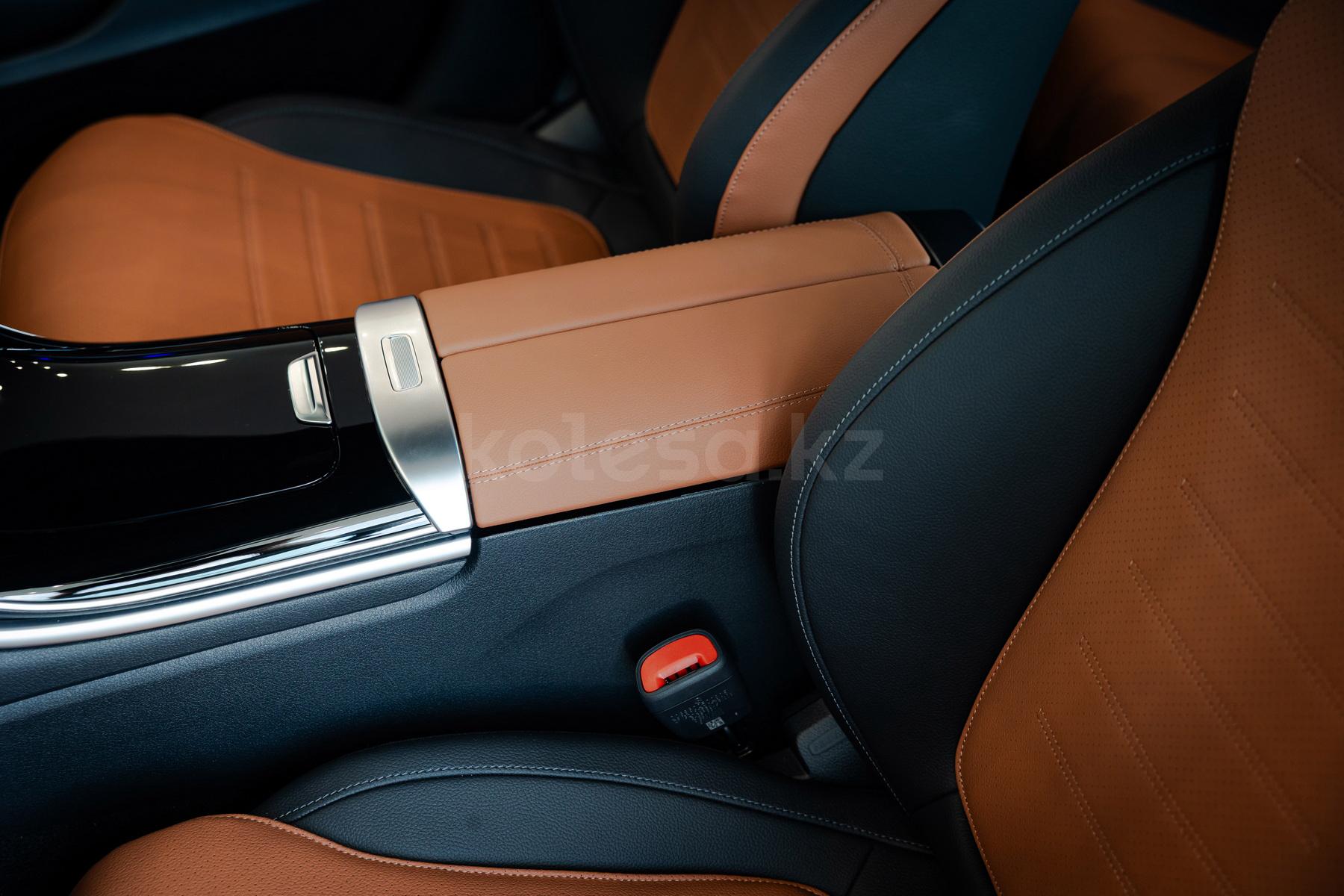 Mercedes-Benz C-Класс D 2021 - н.в. года от 30 000 000 тенге