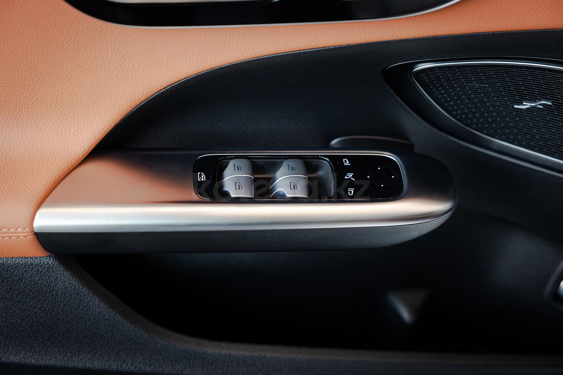 Mercedes-Benz C-Класс D 2021 - н.в. года от 30 000 000 тенге