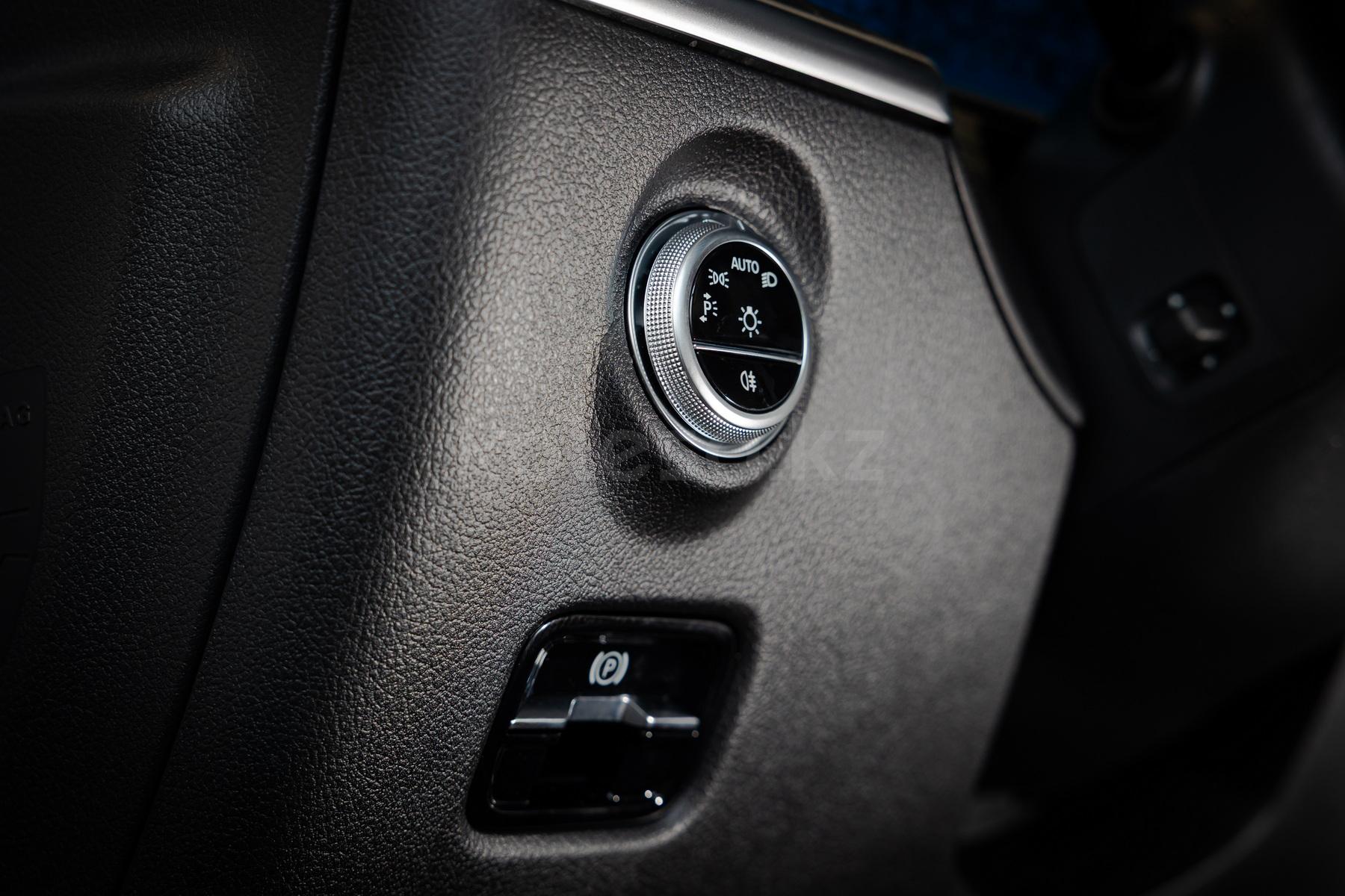 Mercedes-Benz C-Класс D 2021 - н.в. года от 30 000 000 тенге