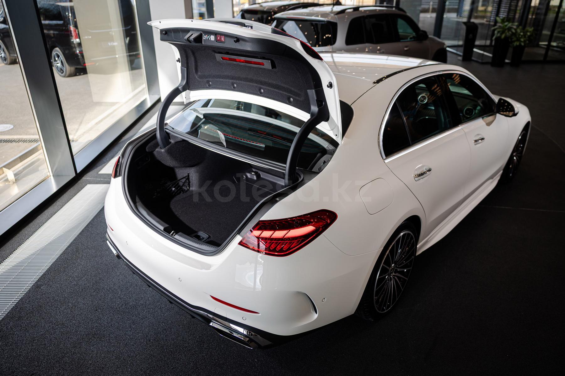 Mercedes-Benz C-Класс D 2021 - н.в. года от 30 000 000 тенге