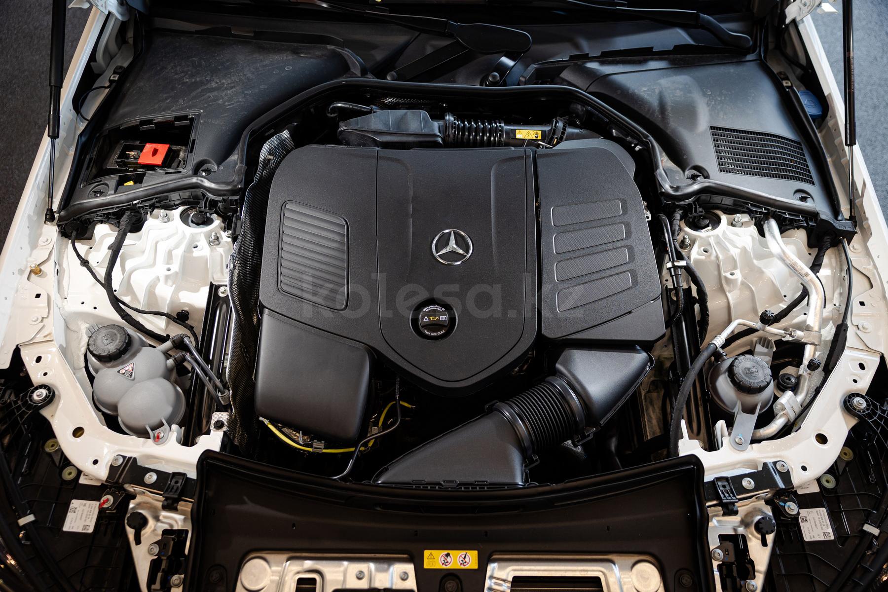 Mercedes-Benz C-Класс D 2021 - н.в. года от 30 000 000 тенге