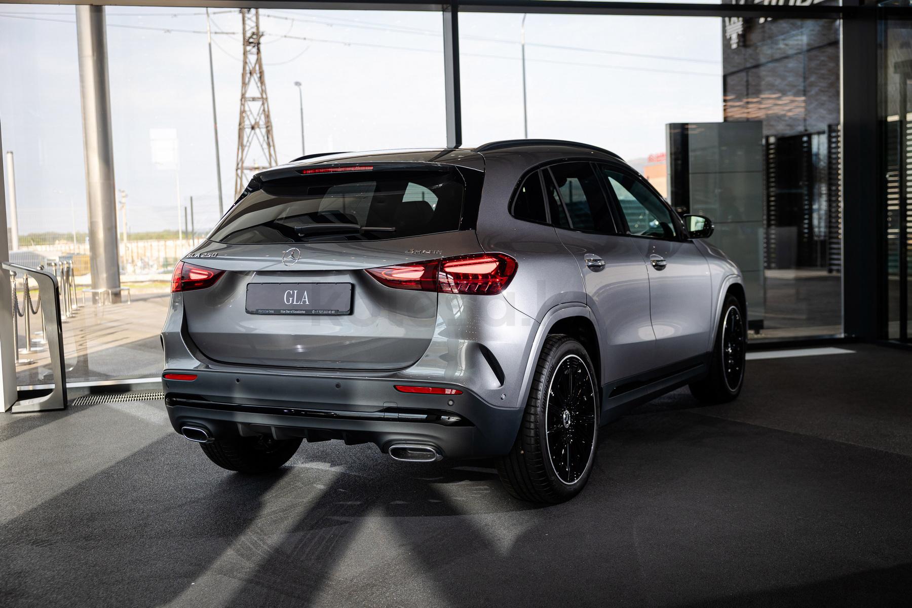 Mercedes-Benz GLA-Класс SUV 2023 - н.в. года от 34 900 000 тенге