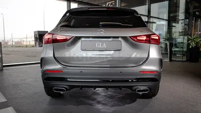 Mercedes-Benz GLA-Класс