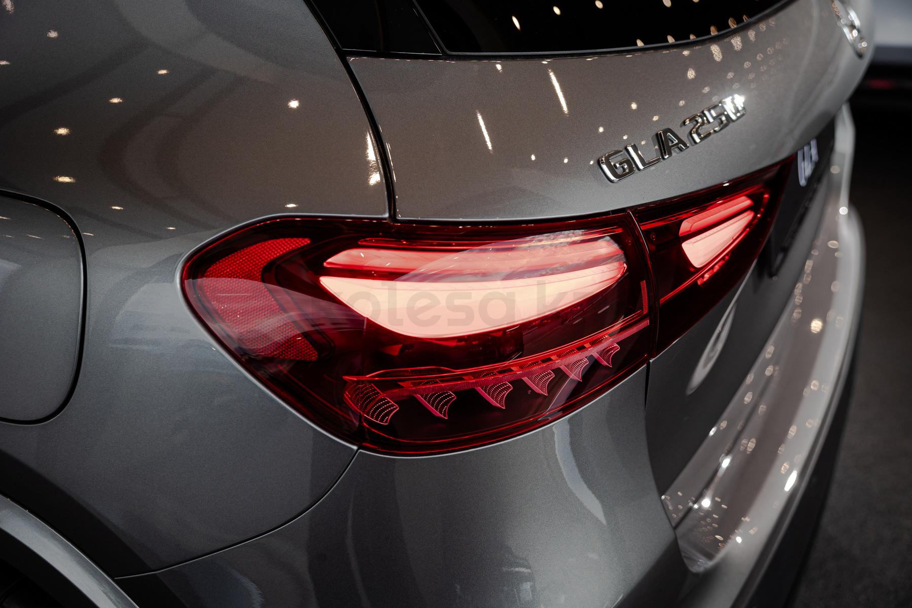 Mercedes-Benz GLA-Класс SUV 2023 - н.в. года от 34 900 000 тенге