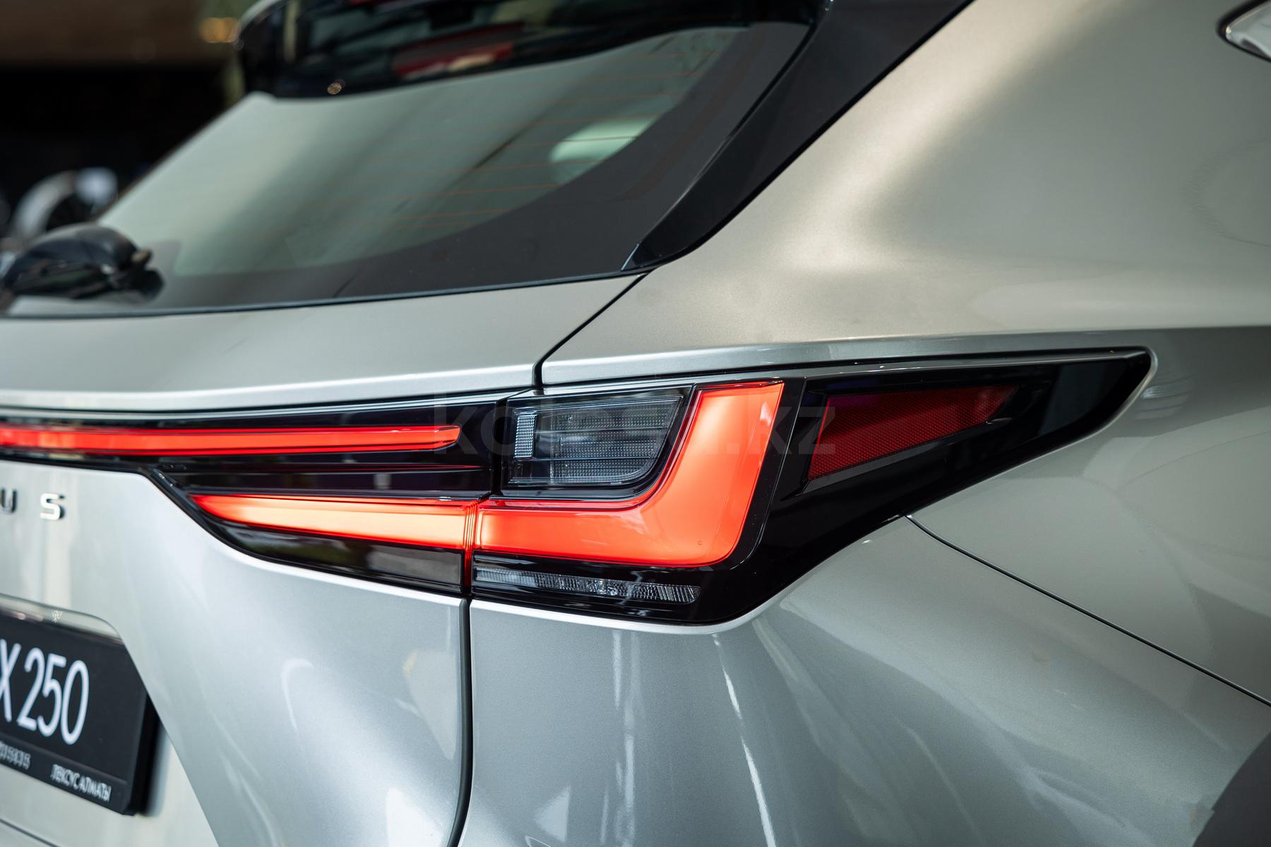 Lexus NX SUV 2021 - н.в. года от 31 490 000 тенге