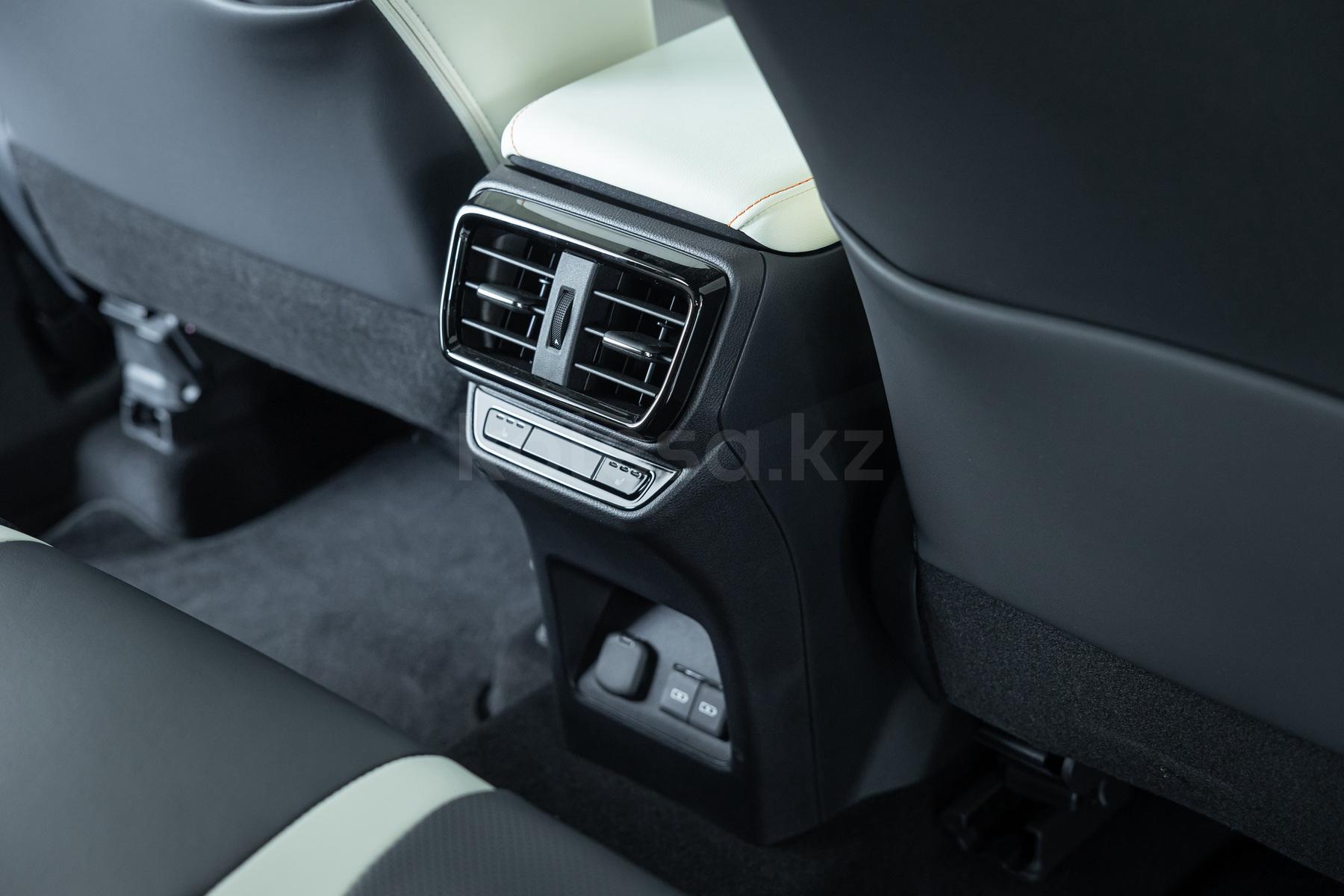 Lexus NX SUV 2021 - н.в. года от 31 490 000 тенге
