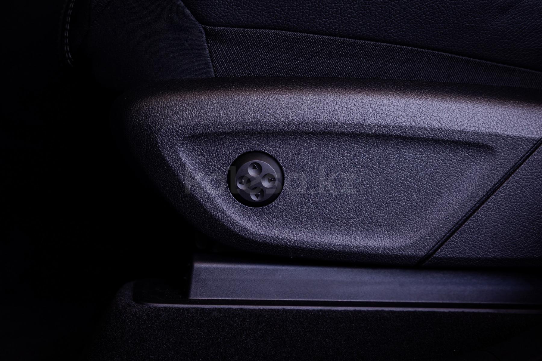 Mercedes-Benz GLE-Класс SUV 2023 - н.в. года