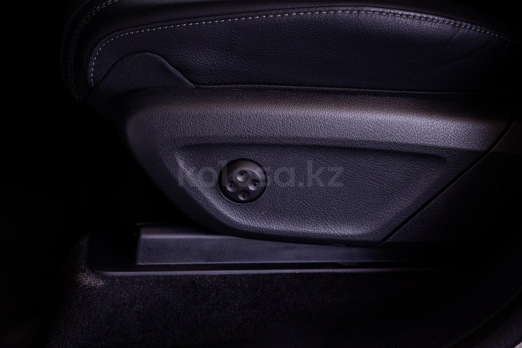 Mercedes-Benz GLE Coupe SUV 2023 - н.в. года от 70 000 000 тенге