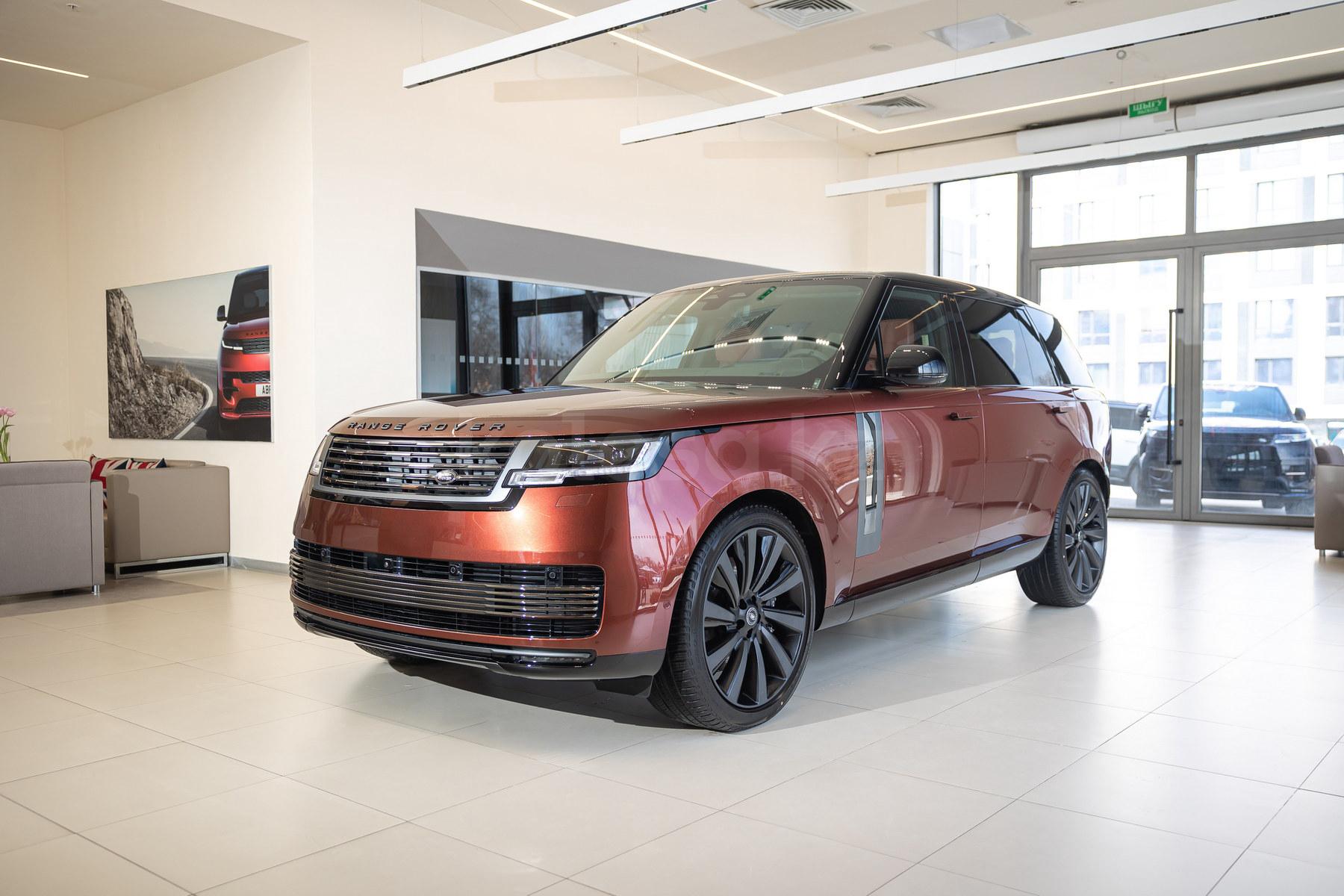 Land Rover Range Rover SUV 2021 года от 136 357 000 тенге
