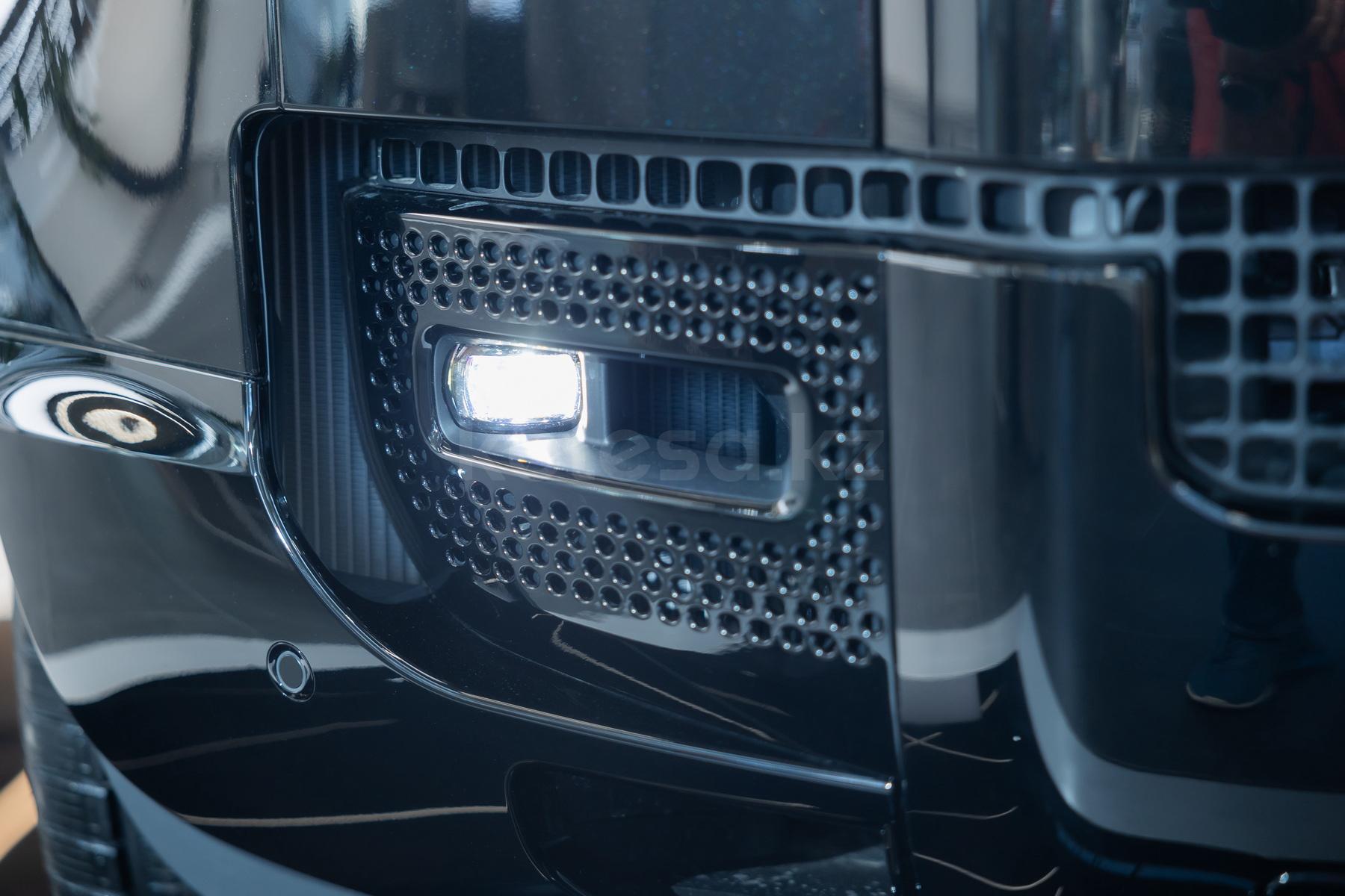 Land Rover Defender SUV 2019 - н.в. года от 76 411 000 тенге