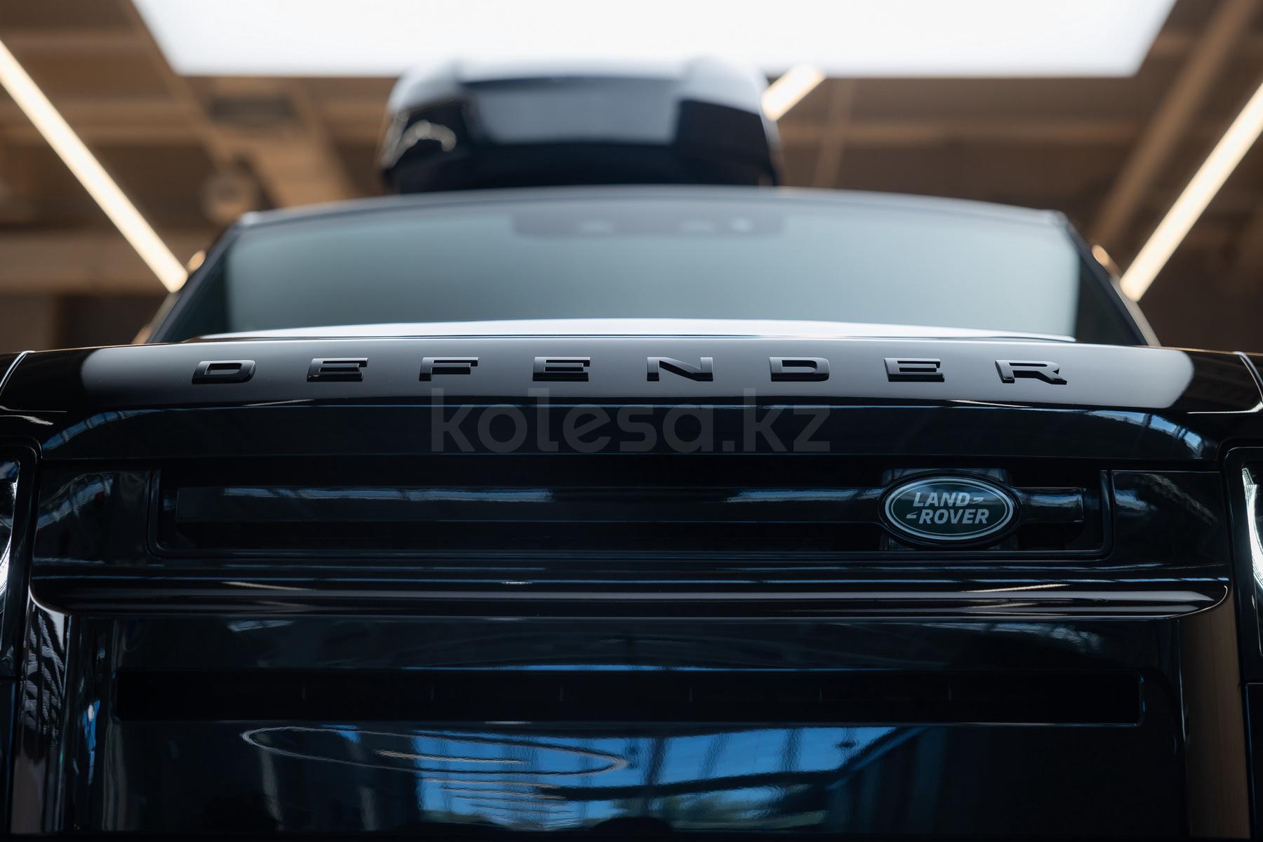 Land Rover Defender SUV 2019 - н.в. года от 76 411 000 тенге