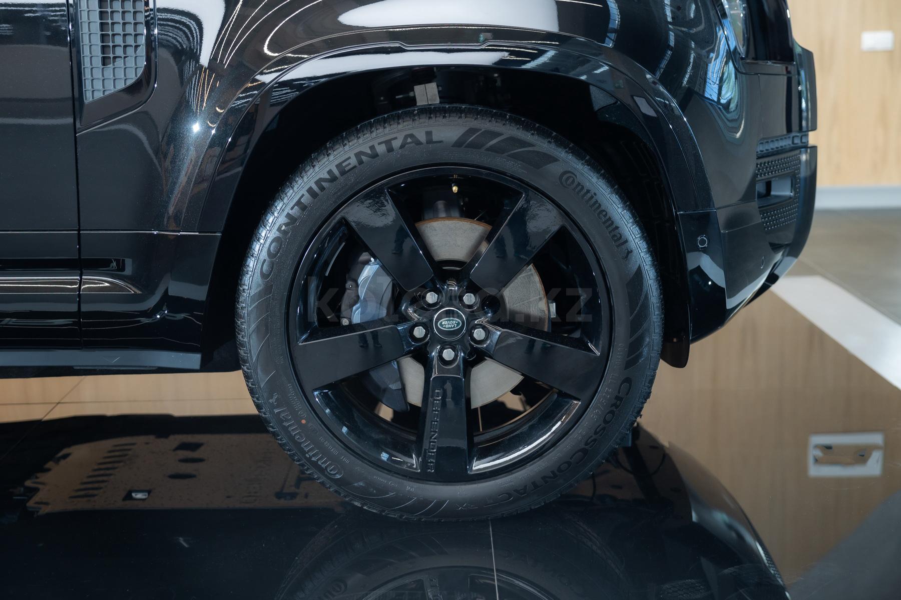 Land Rover Defender SUV 2019 - н.в. года от 76 411 000 тенге