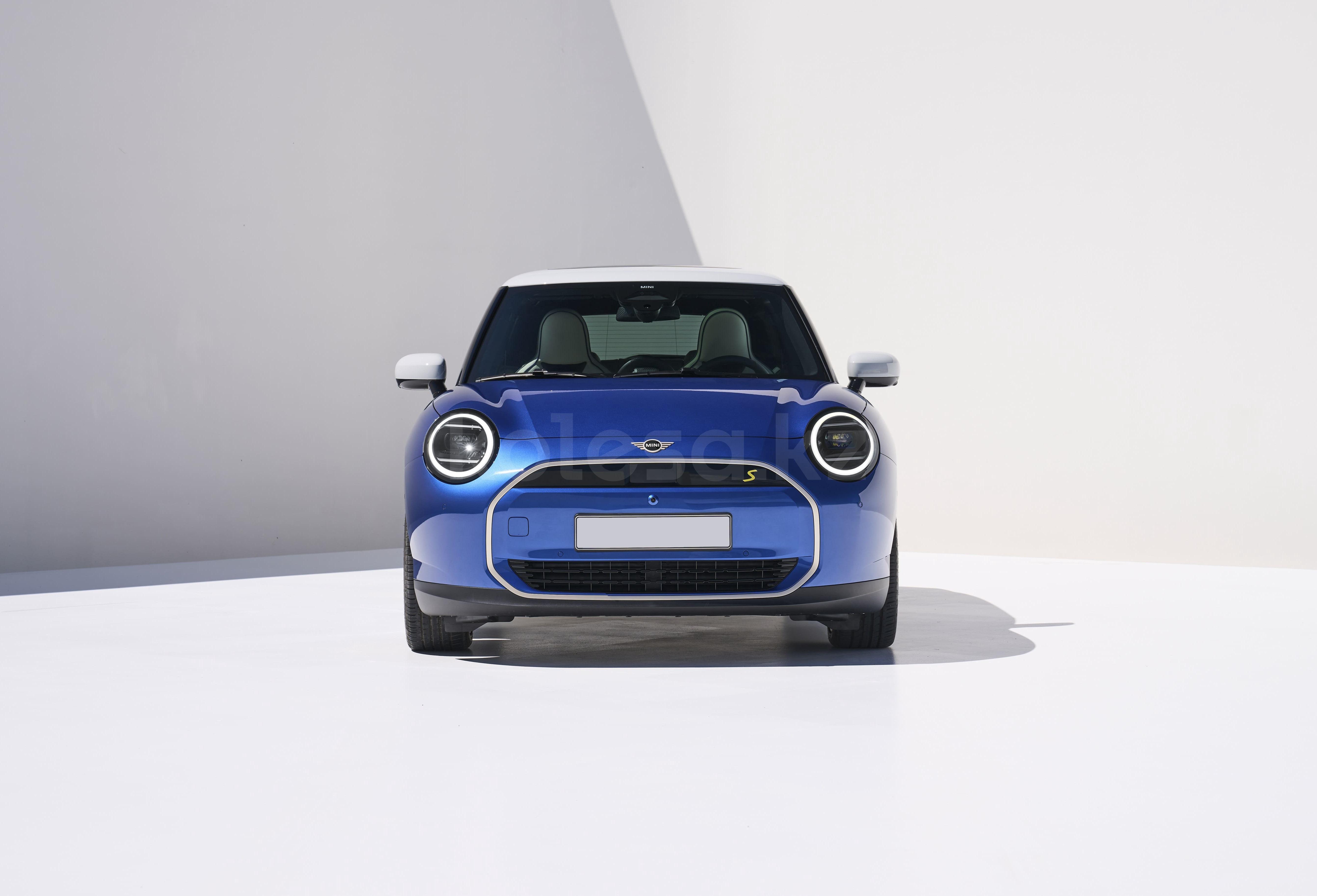 Mini Hatch B 2023 - н.в. года от 28 550 000 тенге