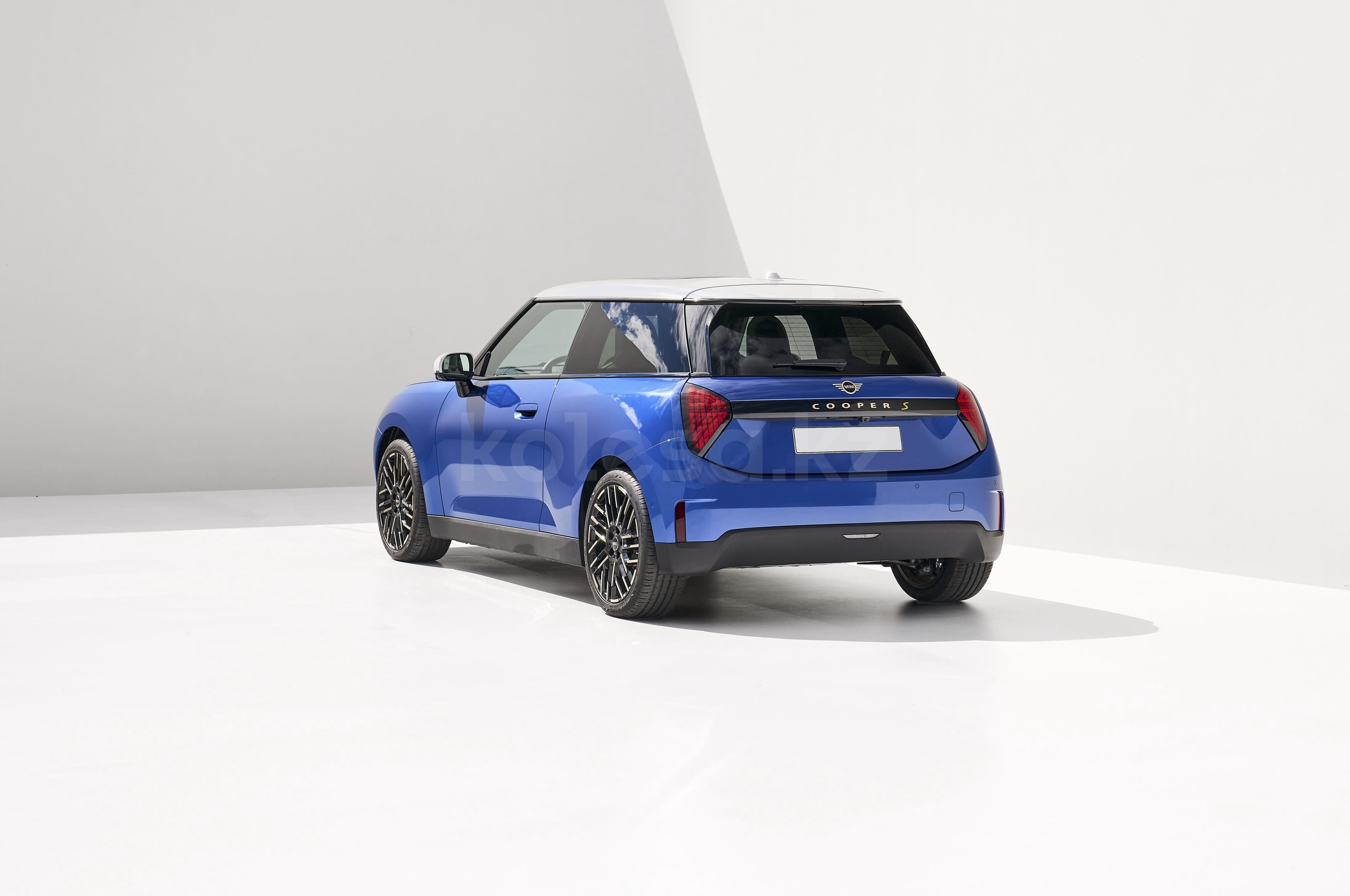 Mini Hatch B 2023 - н.в. года от 28 550 000 тенге