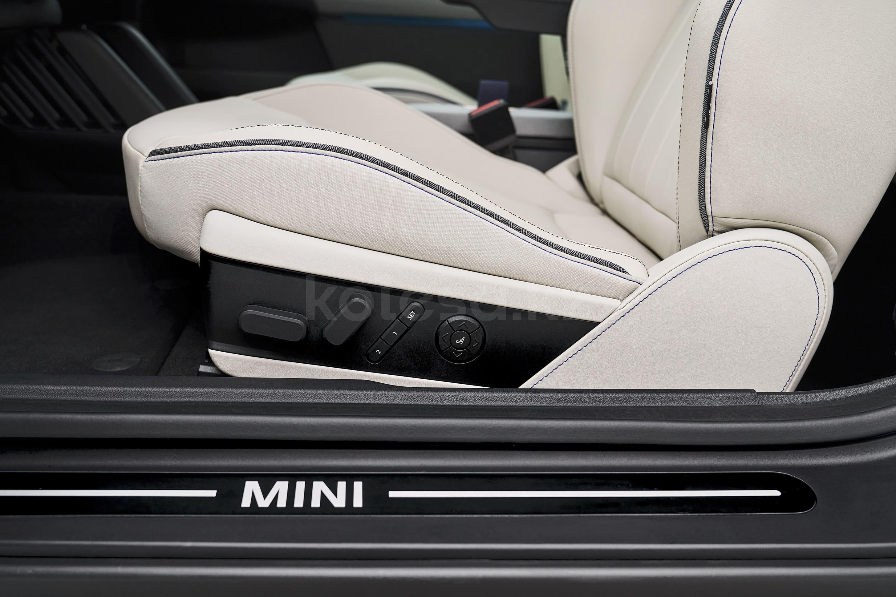 Mini Hatch B 2023 - н.в. года от 28 550 000 тенге