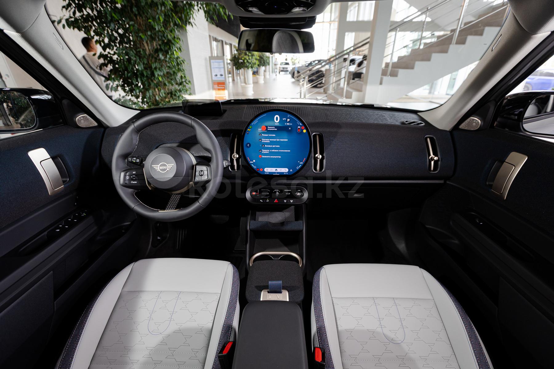 Mini Countryman SUV 2023 - н.в. года от 30 063 066 тенге