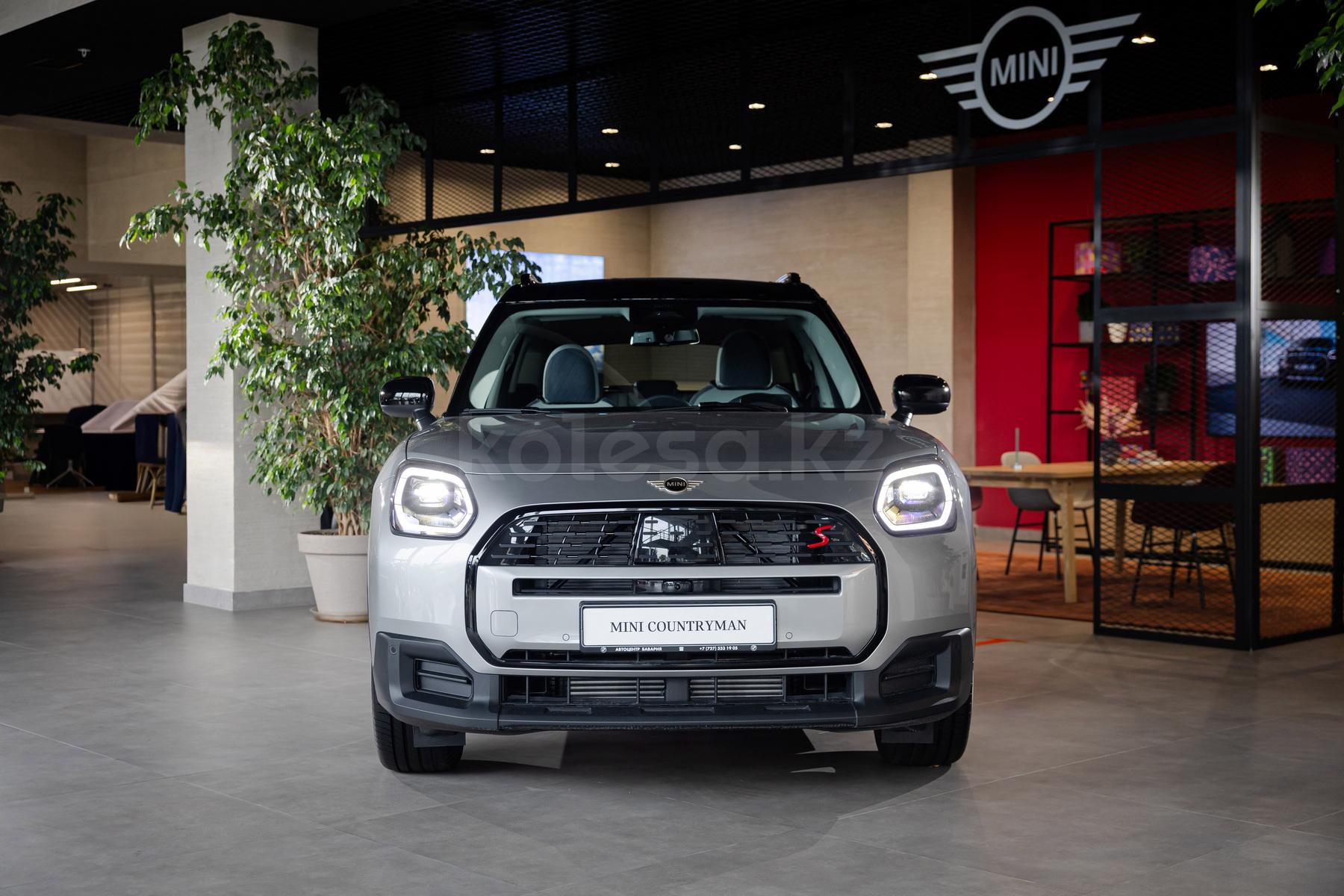 Mini Countryman SUV 2023 - н.в. года от 30 063 066 тенге