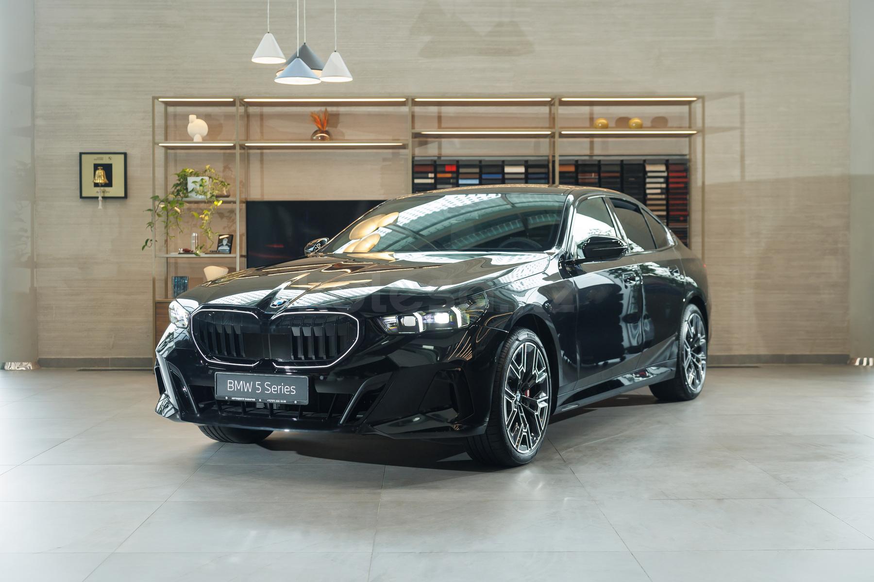 BMW 5 серия E 2023 - н.в. года от 29 800 000 тенге