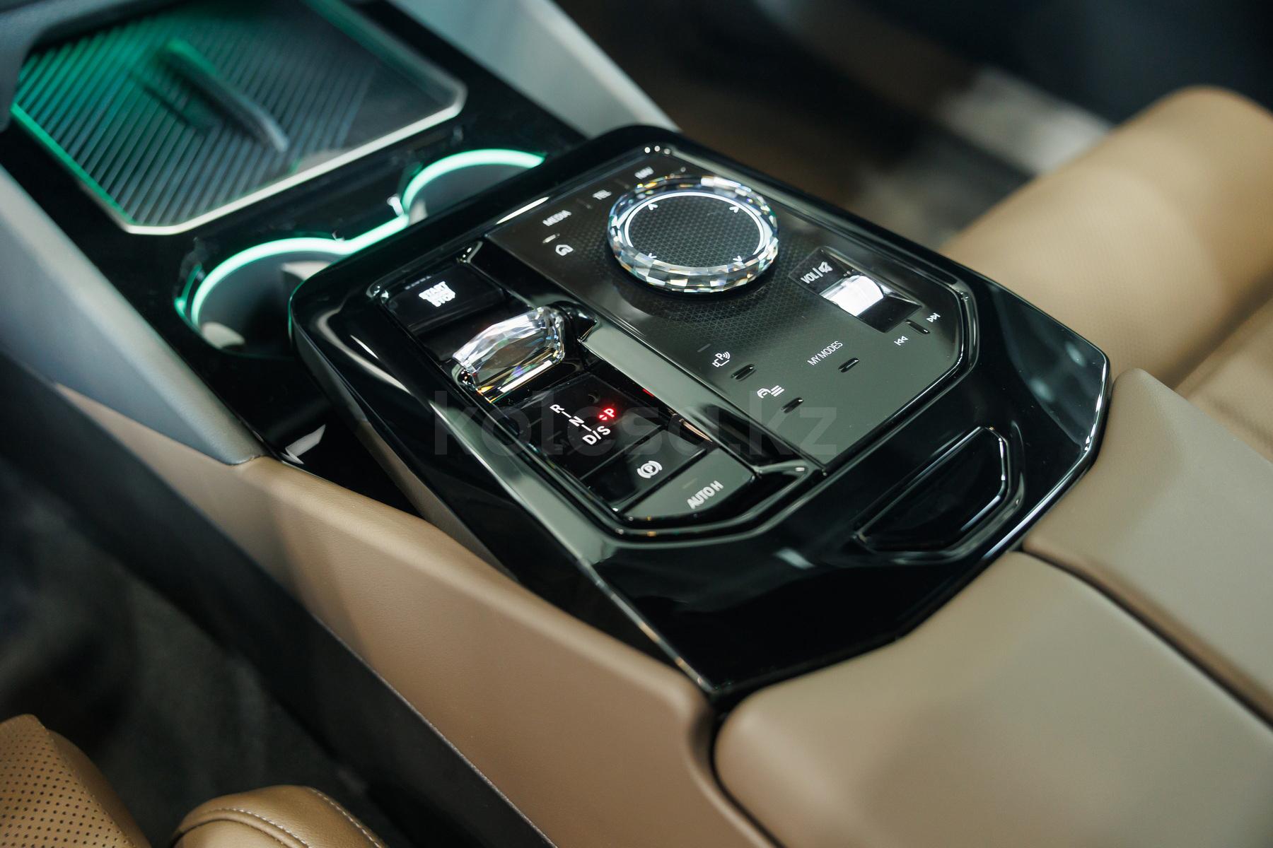 BMW 5 серия E 2023 - н.в. года от 29 800 000 тенге
