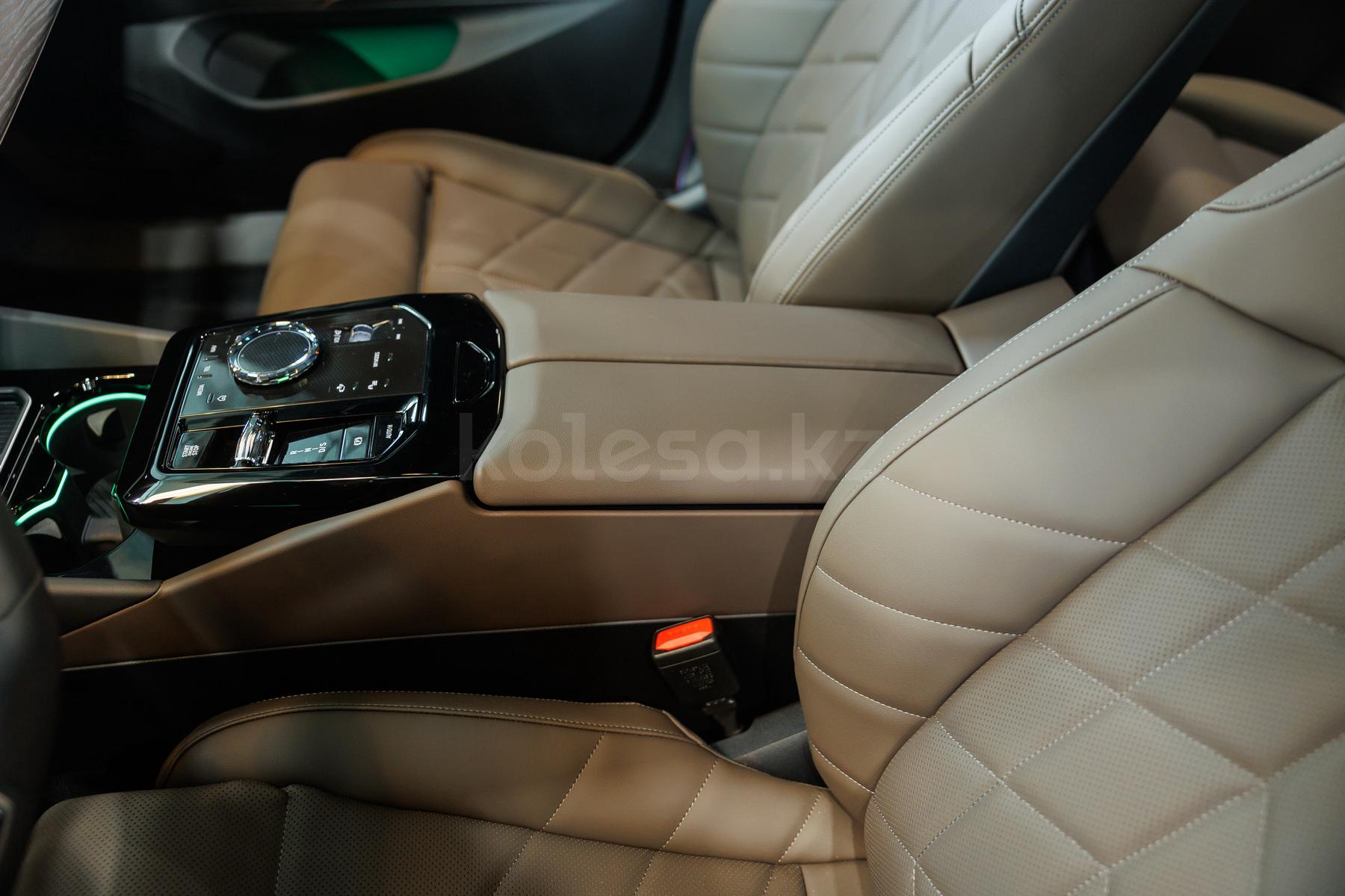 BMW 5 серия E 2023 - н.в. года от 29 800 000 тенге