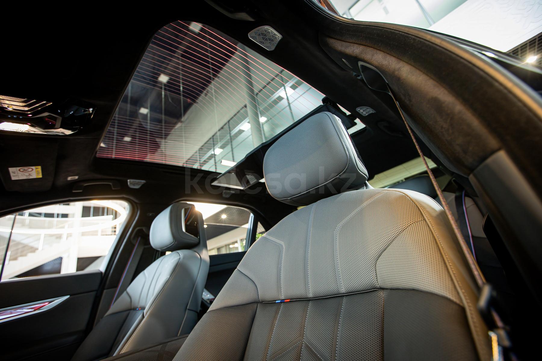 BMW 7 серия F 2022 - н.в. года от 107 259 104 тенге