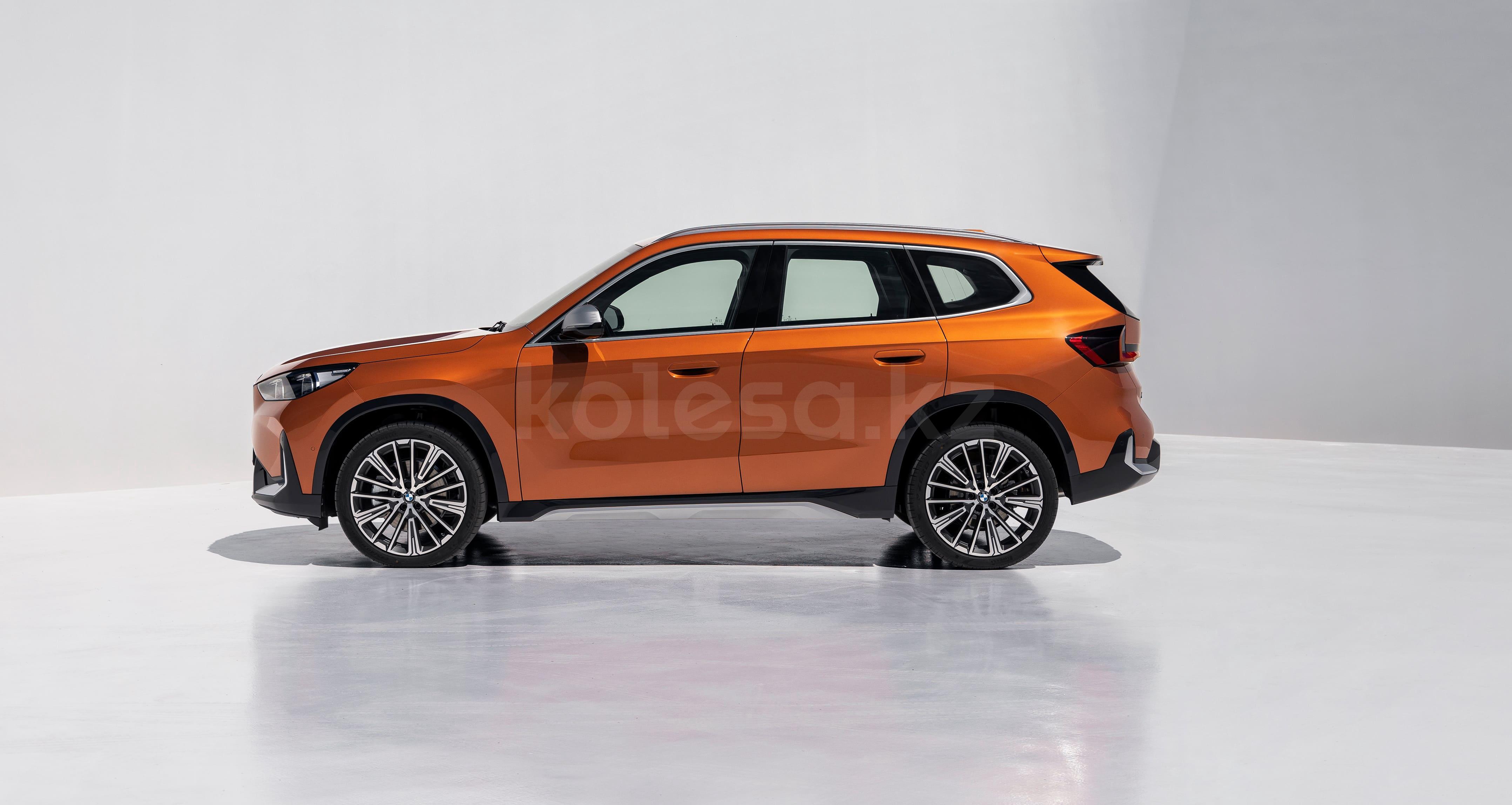 BMW X1 SUV 2022 - н.в. года от 34 890 000 тенге