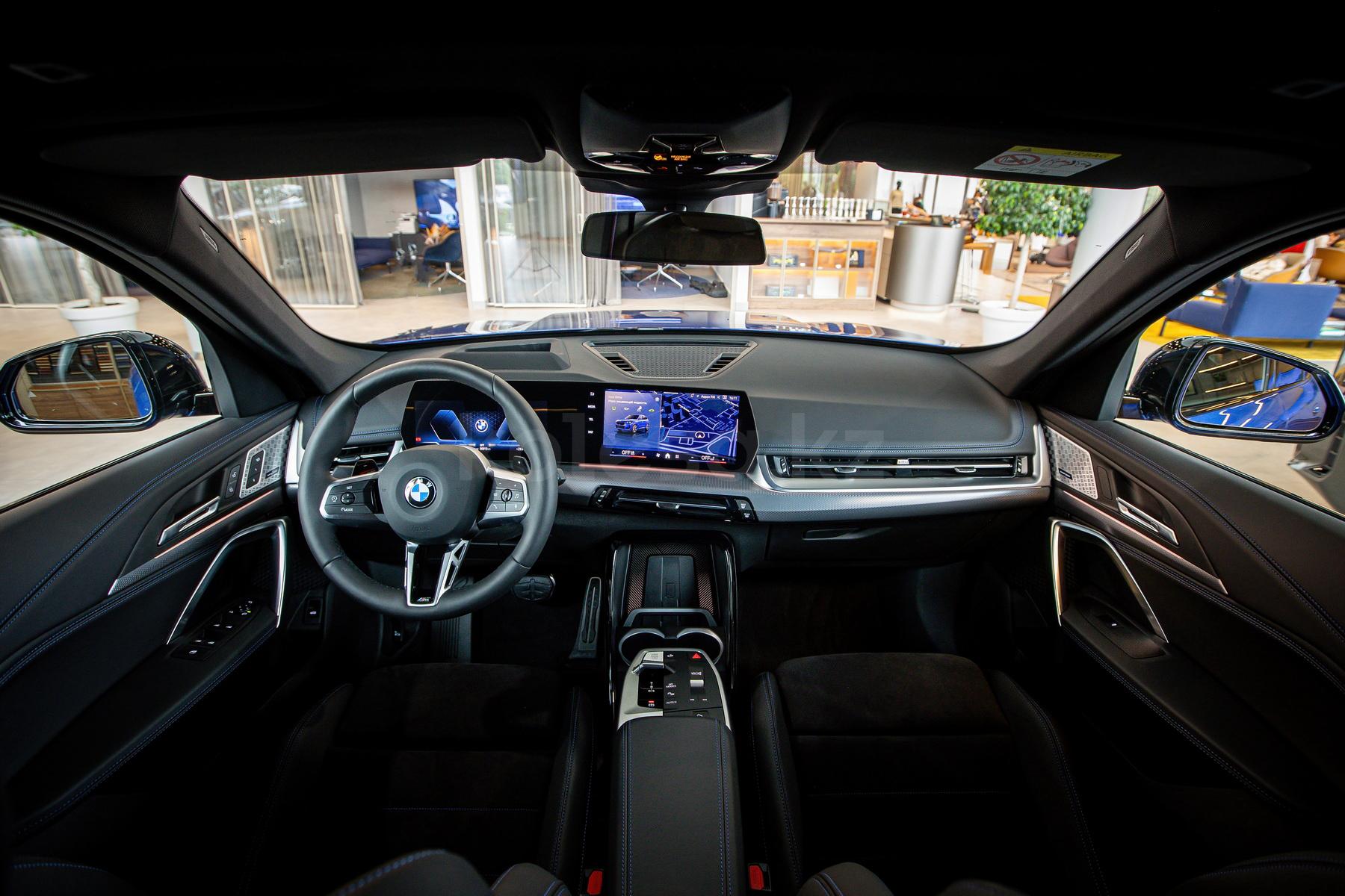 BMW X1 SUV 2022 - н.в. года от 22 800 000 тенге