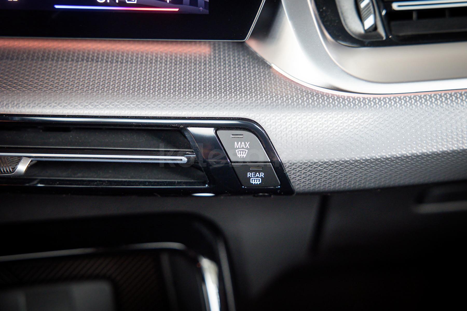 BMW X1 SUV 2022 - н.в. года от 22 800 000 тенге