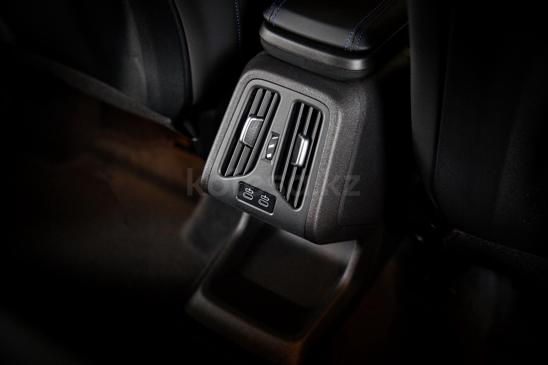 BMW X1 SUV 2022 - н.в. года от 22 800 000 тенге