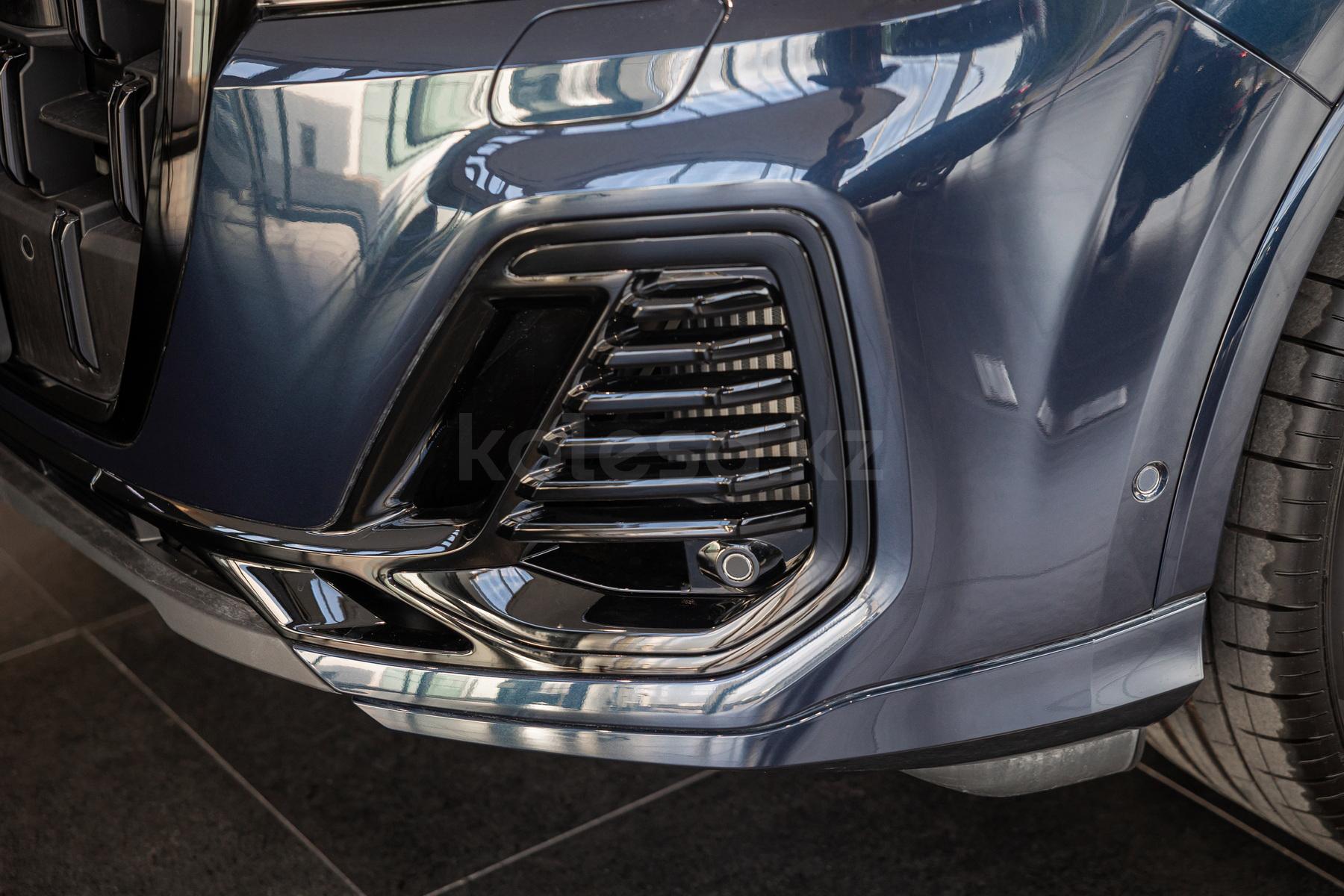 Audi Q7 SUV 2019 - н.в. года от 44 990 000 тенге