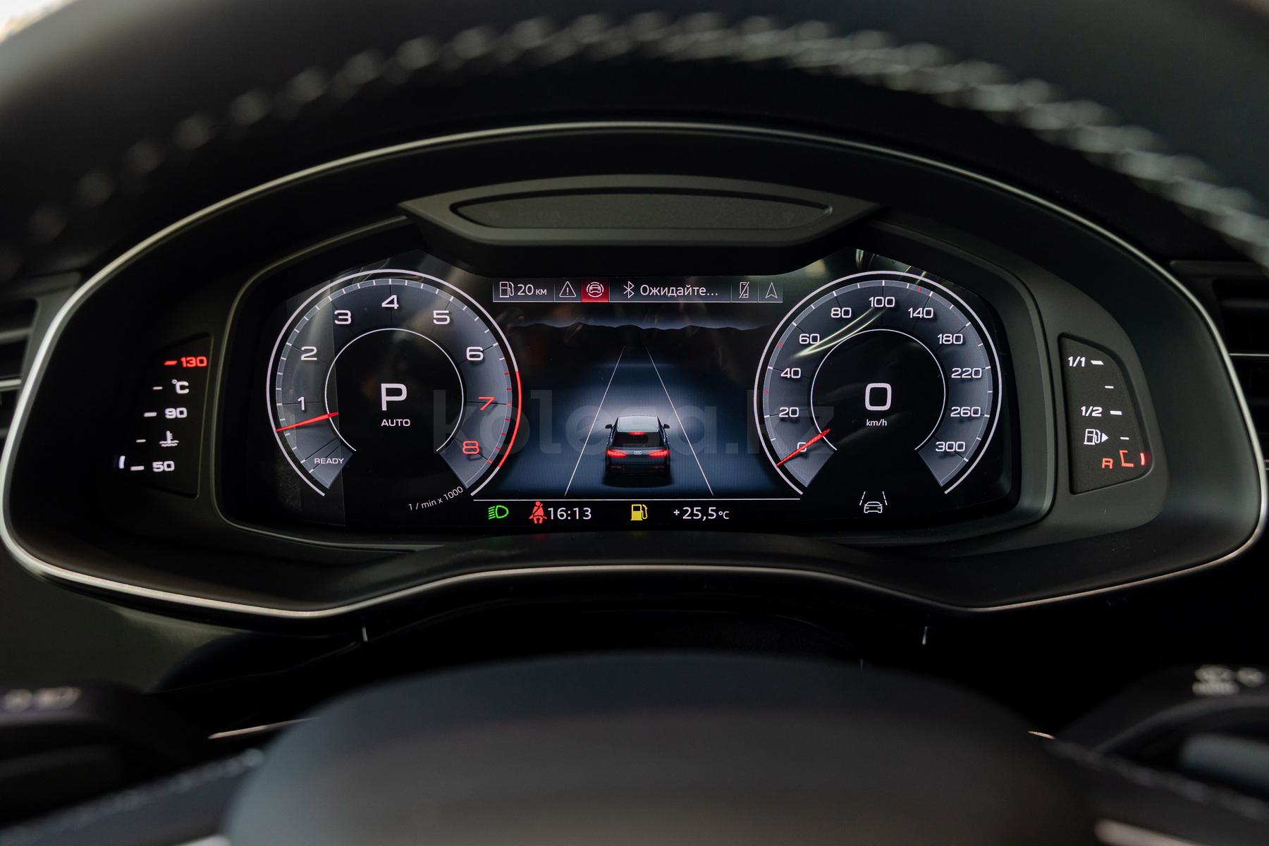 Audi Q7 SUV 2019 - н.в. года от 44 990 000 тенге