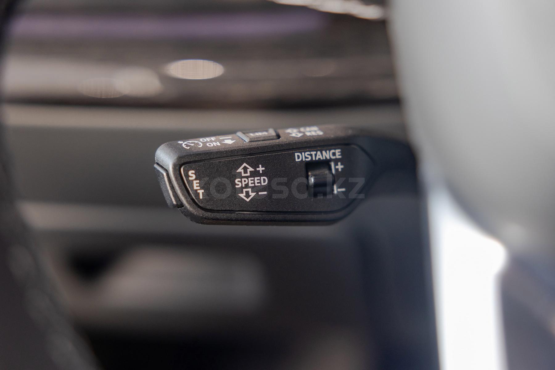 Audi Q7 SUV 2019 - н.в. года от 44 990 000 тенге