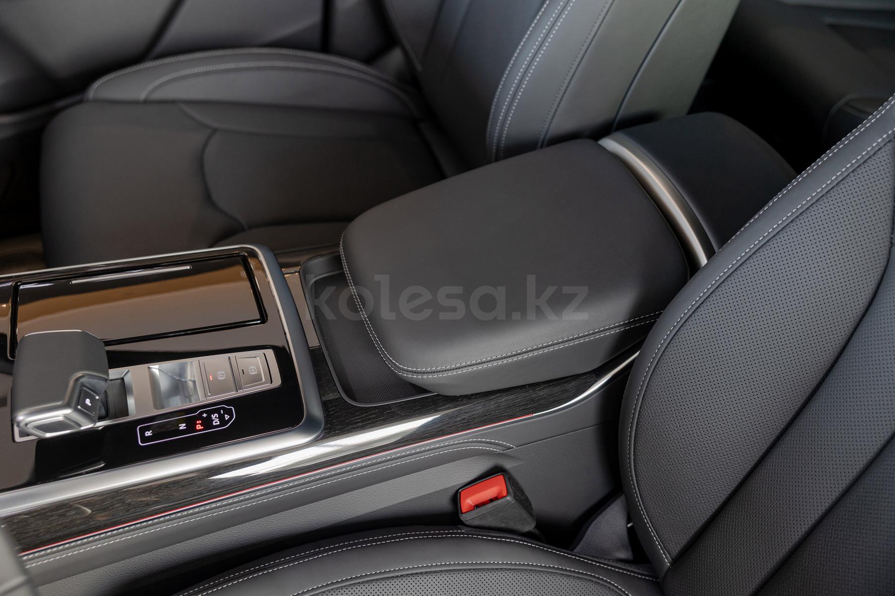 Audi Q7 SUV 2019 - н.в. года от 44 990 000 тенге