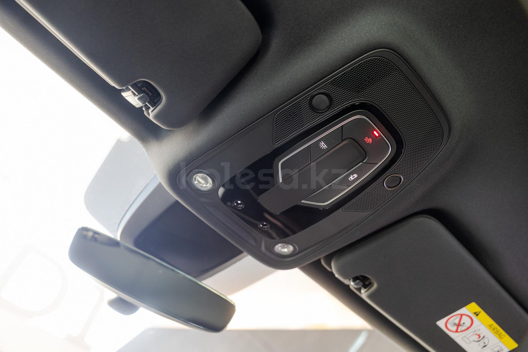 Audi Q7 SUV 2019 - н.в. года от 44 990 000 тенге