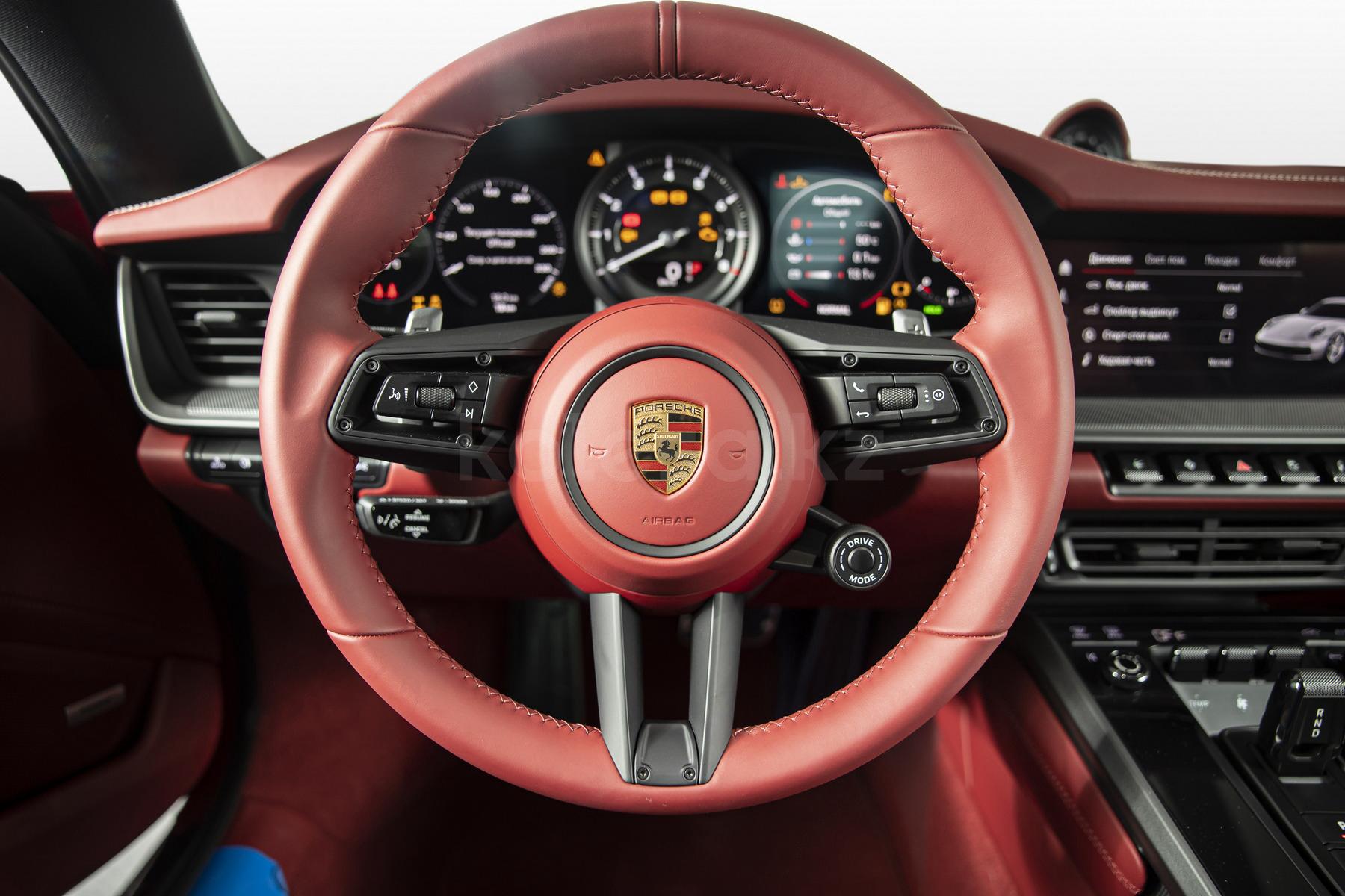 Porsche 911 S 2018 - н.в. года