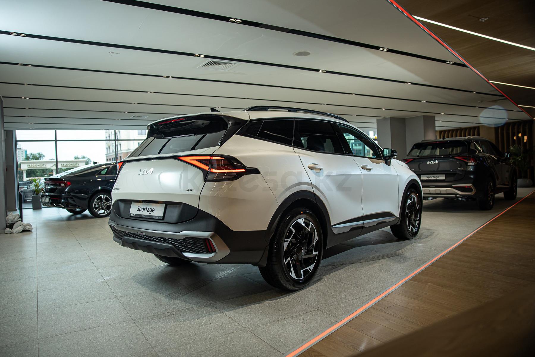 Kia Sportage  SUV 2022 - н.в. года от 11 900 000 тенге