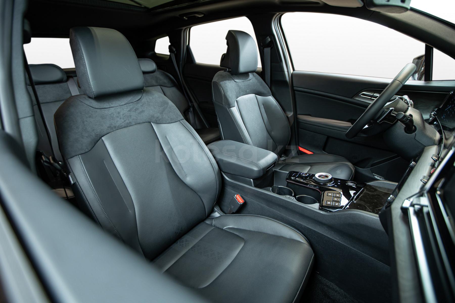 Kia Sportage  SUV 2022 - н.в. года от 11 900 000 тенге