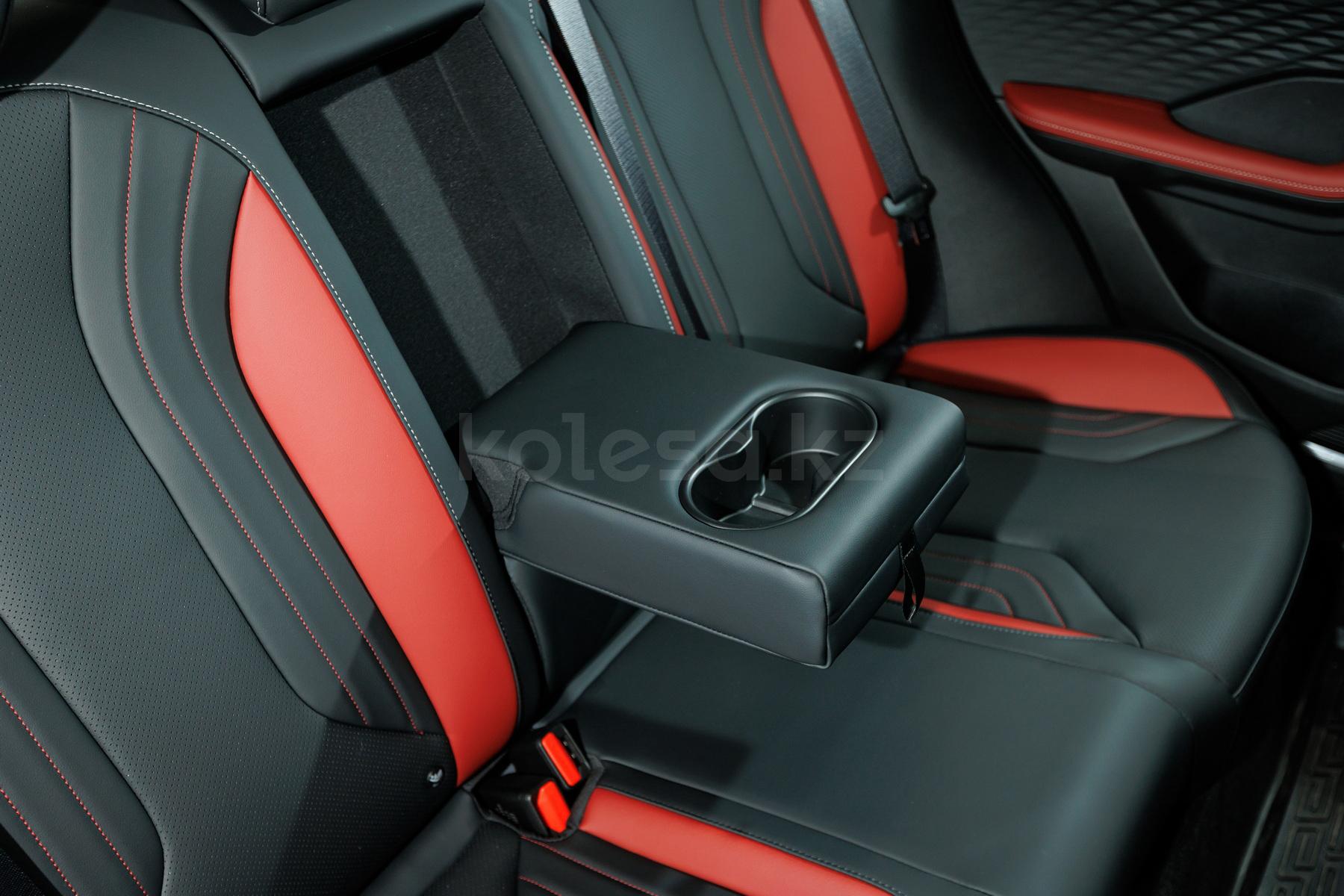 Geely Coolray SUV 2023 - н.в. года от 8 000 000 тенге