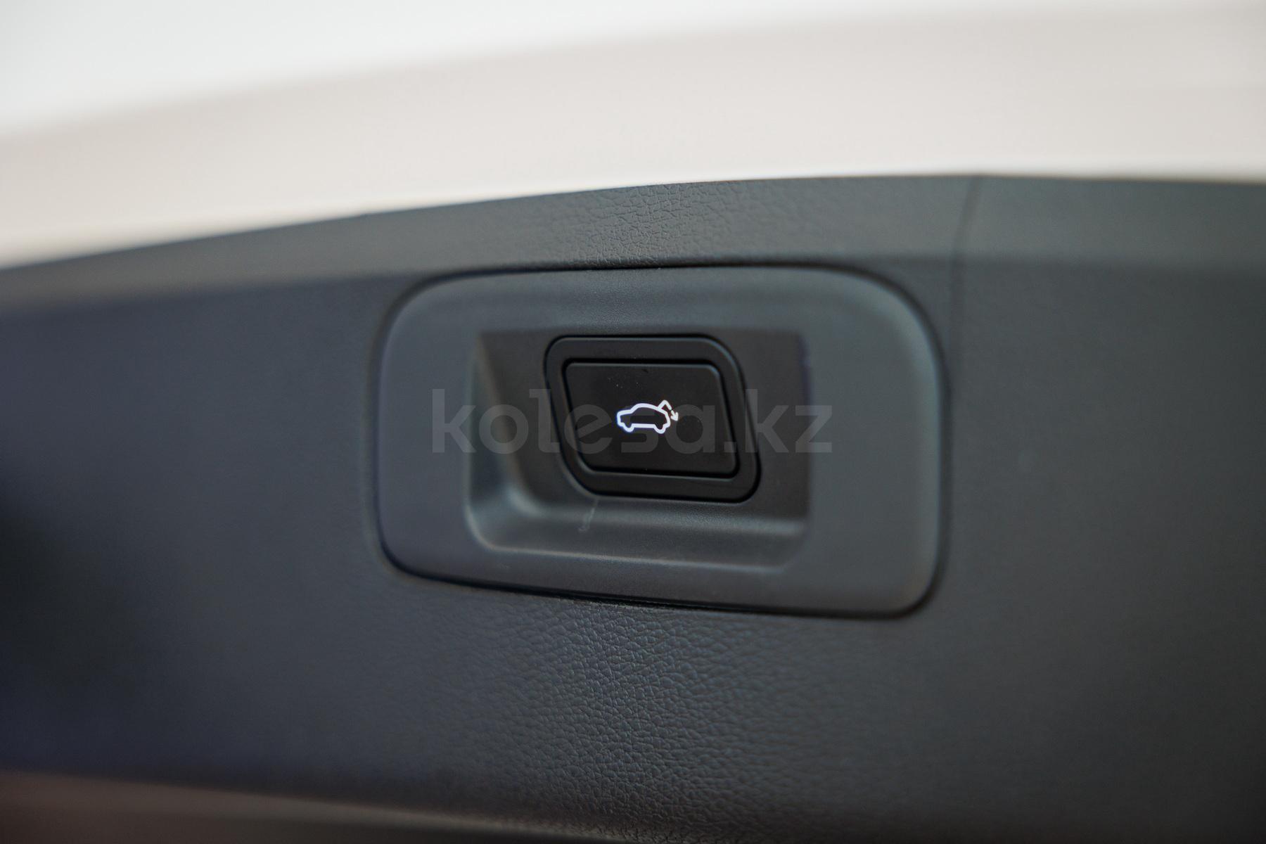 Geely Coolray SUV 2023 - н.в. года от 8 000 000 тенге