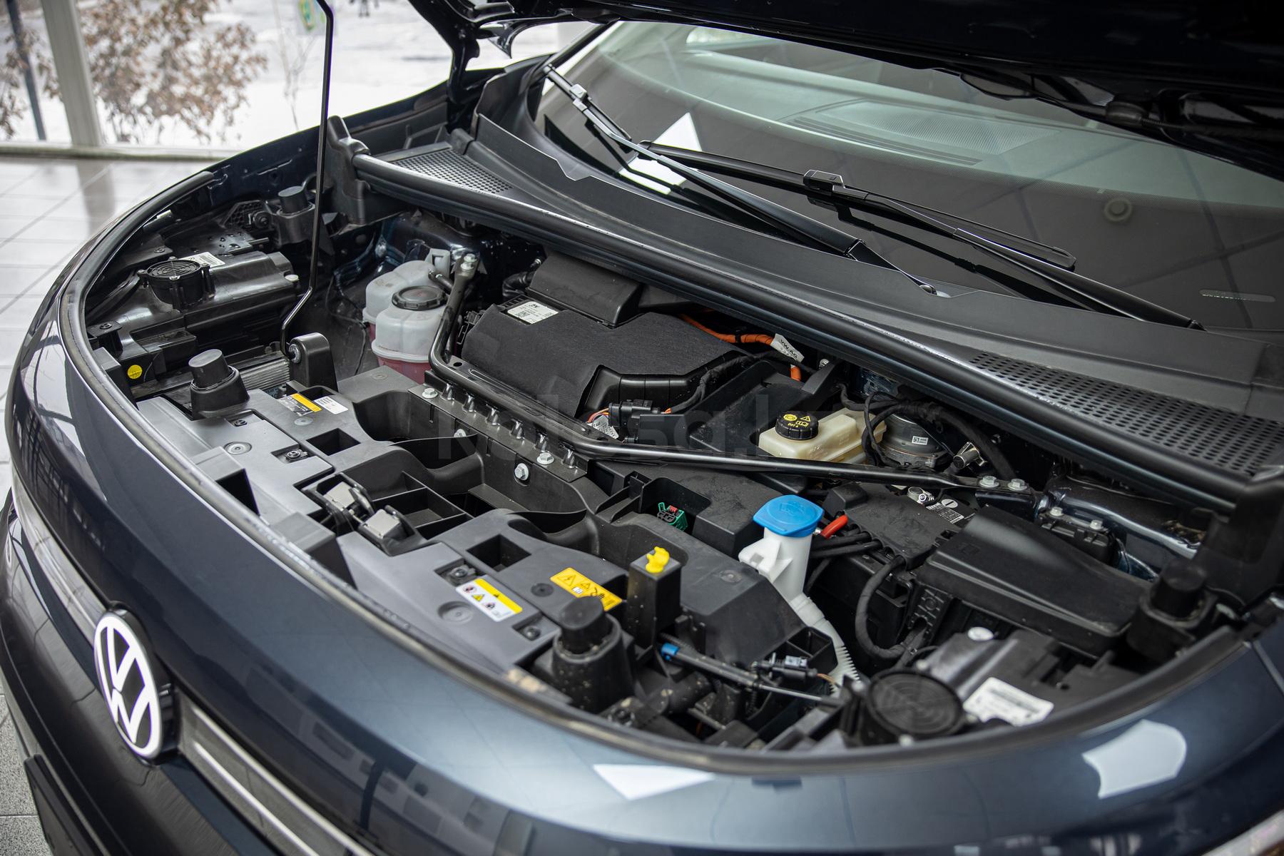 Volkswagen ID.6 SUV 2021 - н.в. года