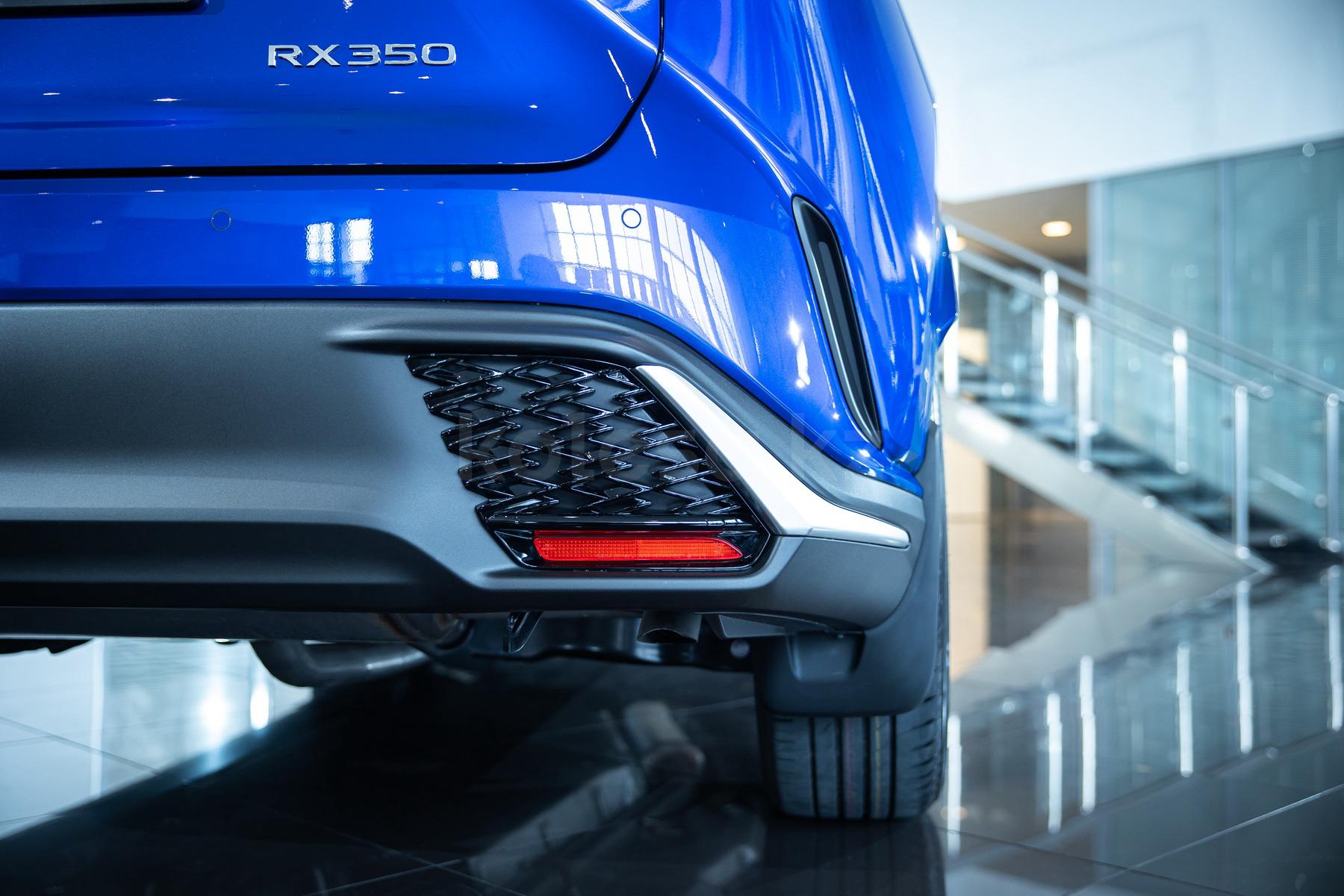 Lexus RX SUV 2022 - н.в. года от 46 490 000 тенге