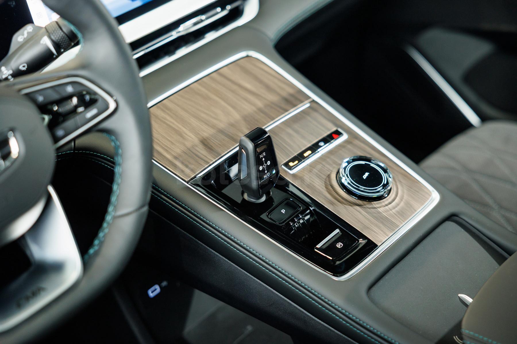 Geely Monjaro SUV 2022 - н.в. года от 15 690 000 тенге