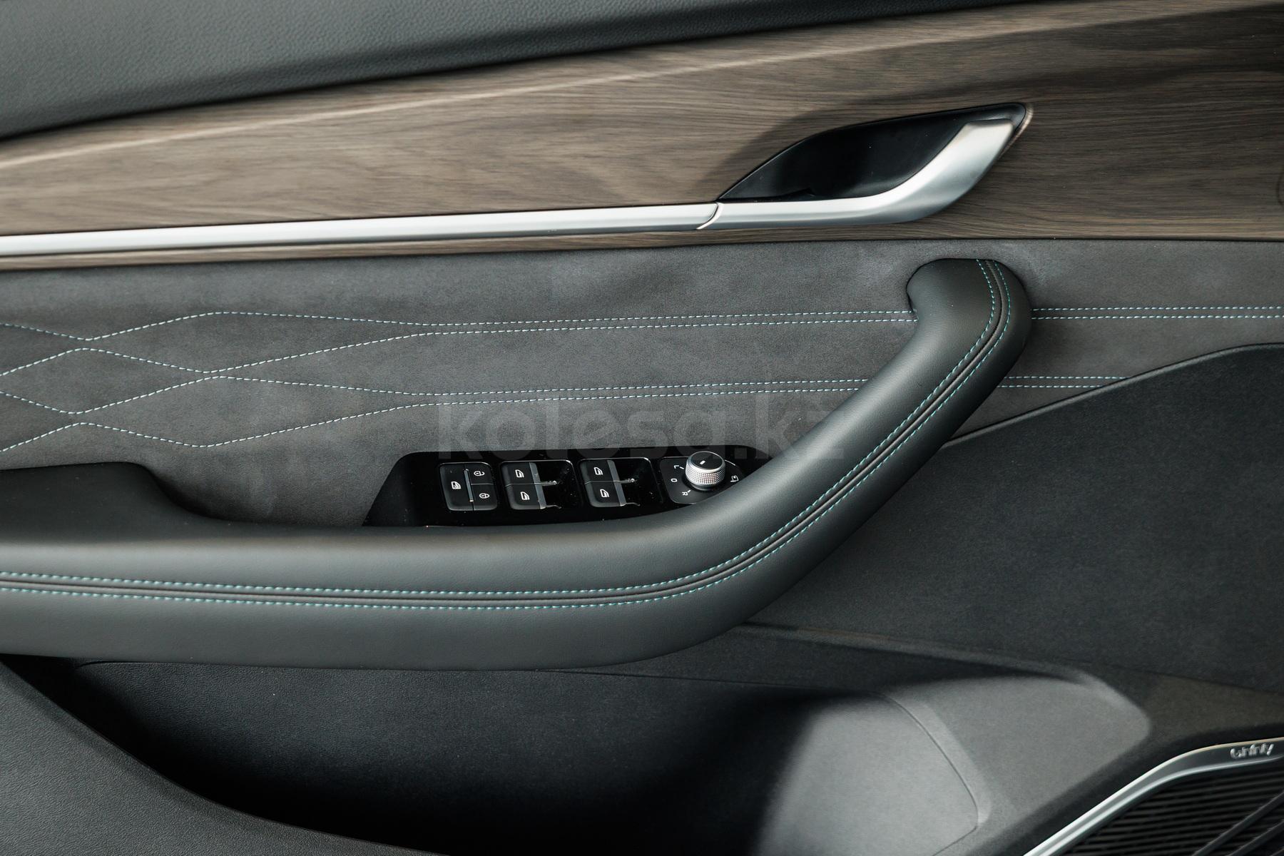 Geely Monjaro SUV 2022 - н.в. года от 15 690 000 тенге